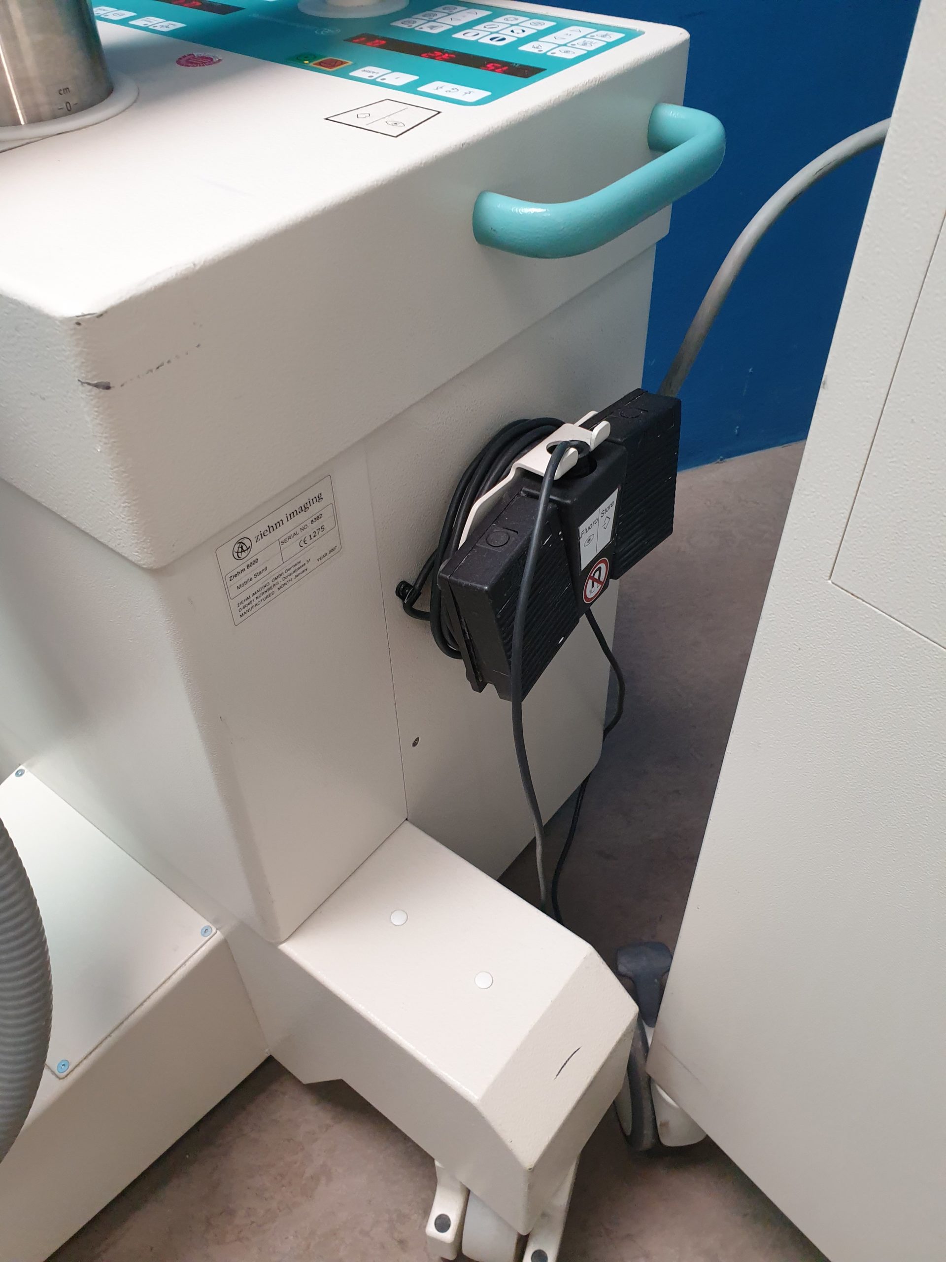 Ziehm 8000 C-Bogen C Arm Röntgengerät mit Flachmonitore thumbnail 6