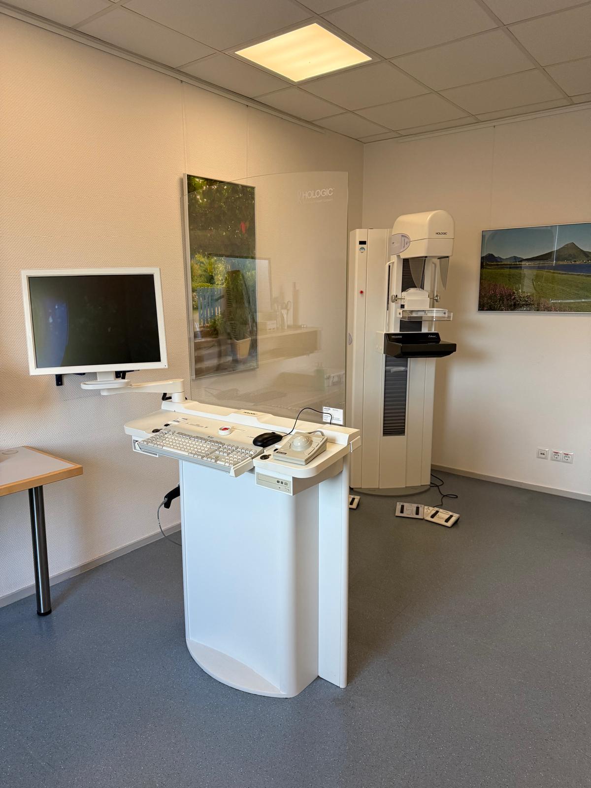 Hologic Selenia -Mammographiergerät – Digitale Mammographie, Hologic Selenia, thumbnail 6