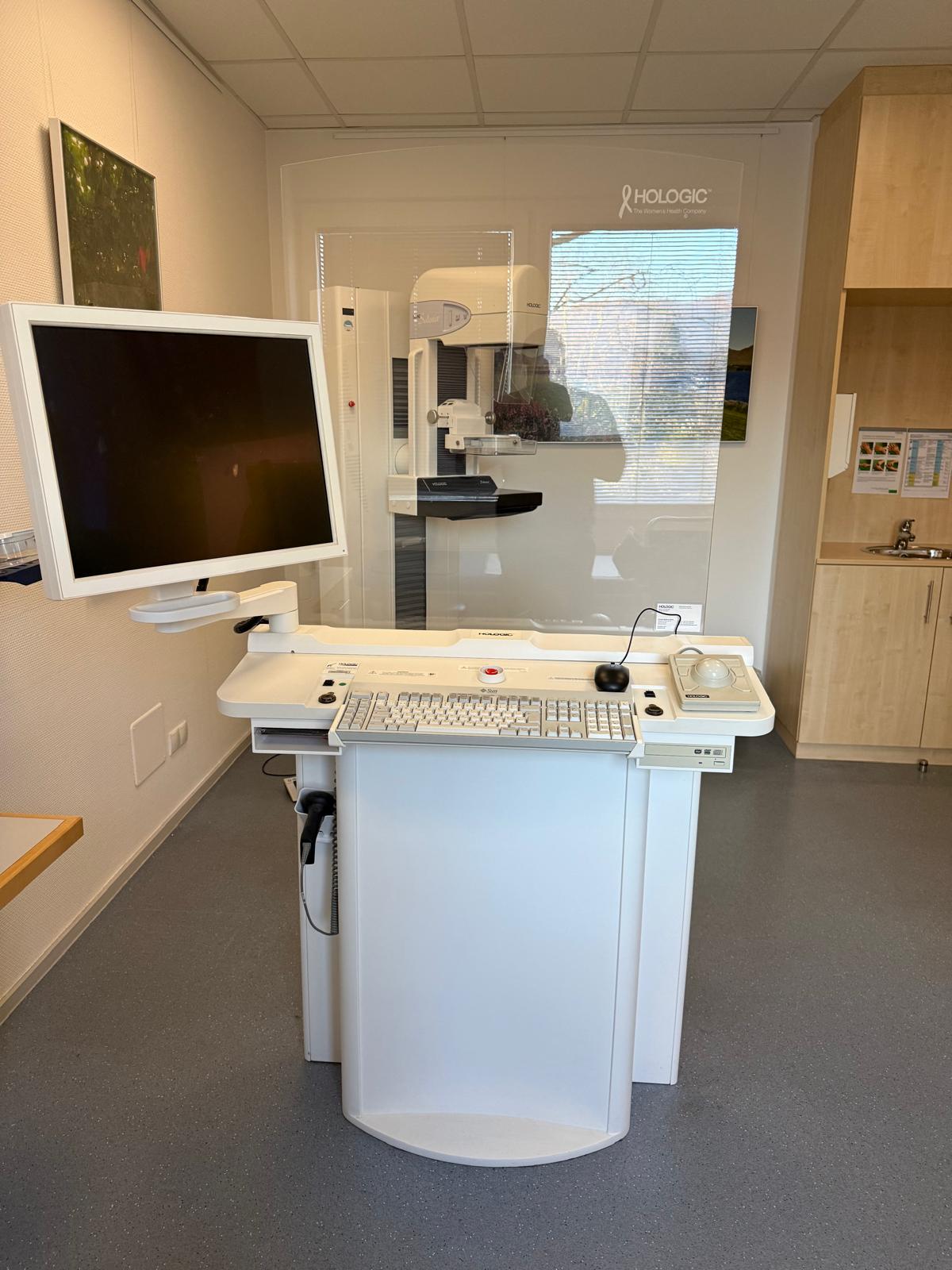 Hologic Selenia -Mammographiergerät – Digitale Mammographie, Hologic Selenia, thumbnail 8