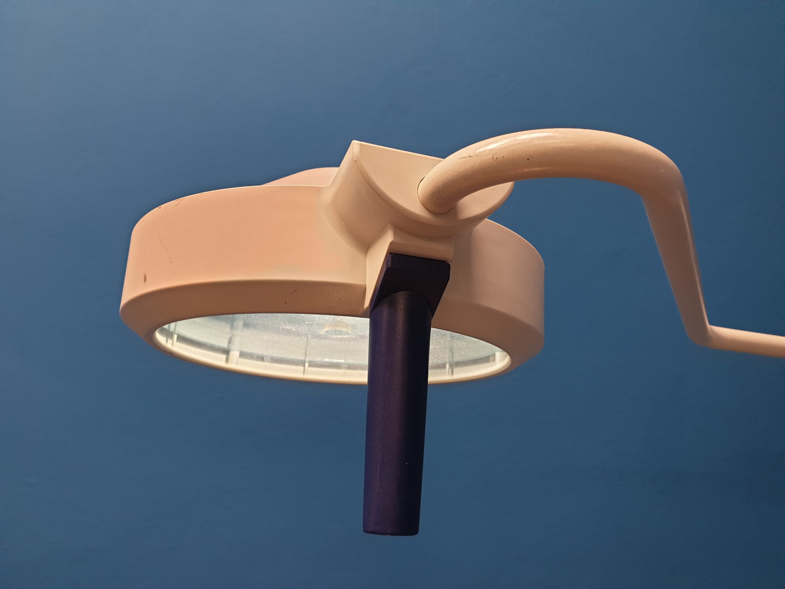 BERCHTOLD Chromophare D300 – Mobile Examination lamp-treatment lamp thumbnail 2