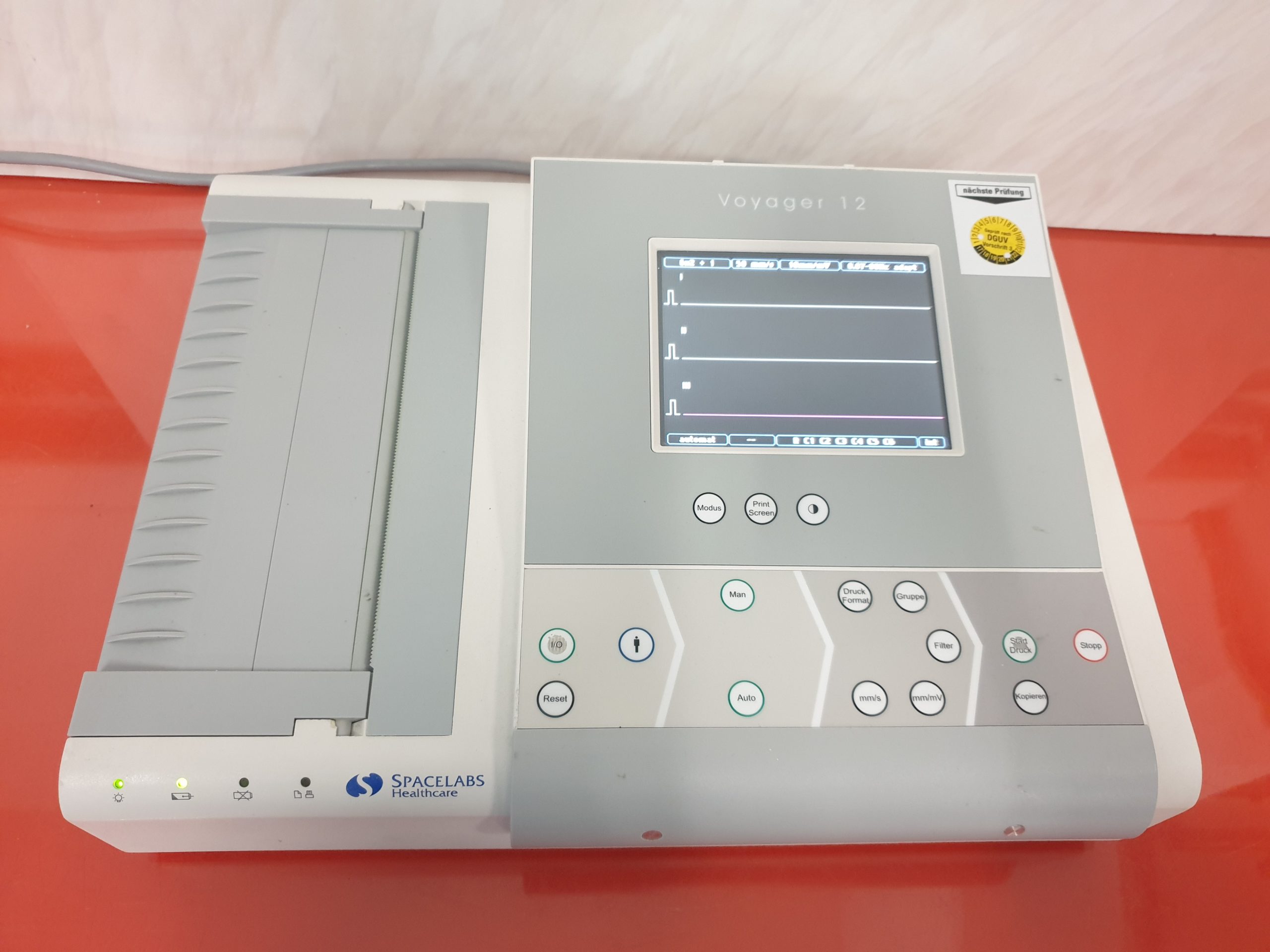 Spacelabs Voyager 12 EKG V12 mit Ableitungskabel thumbnail 2
