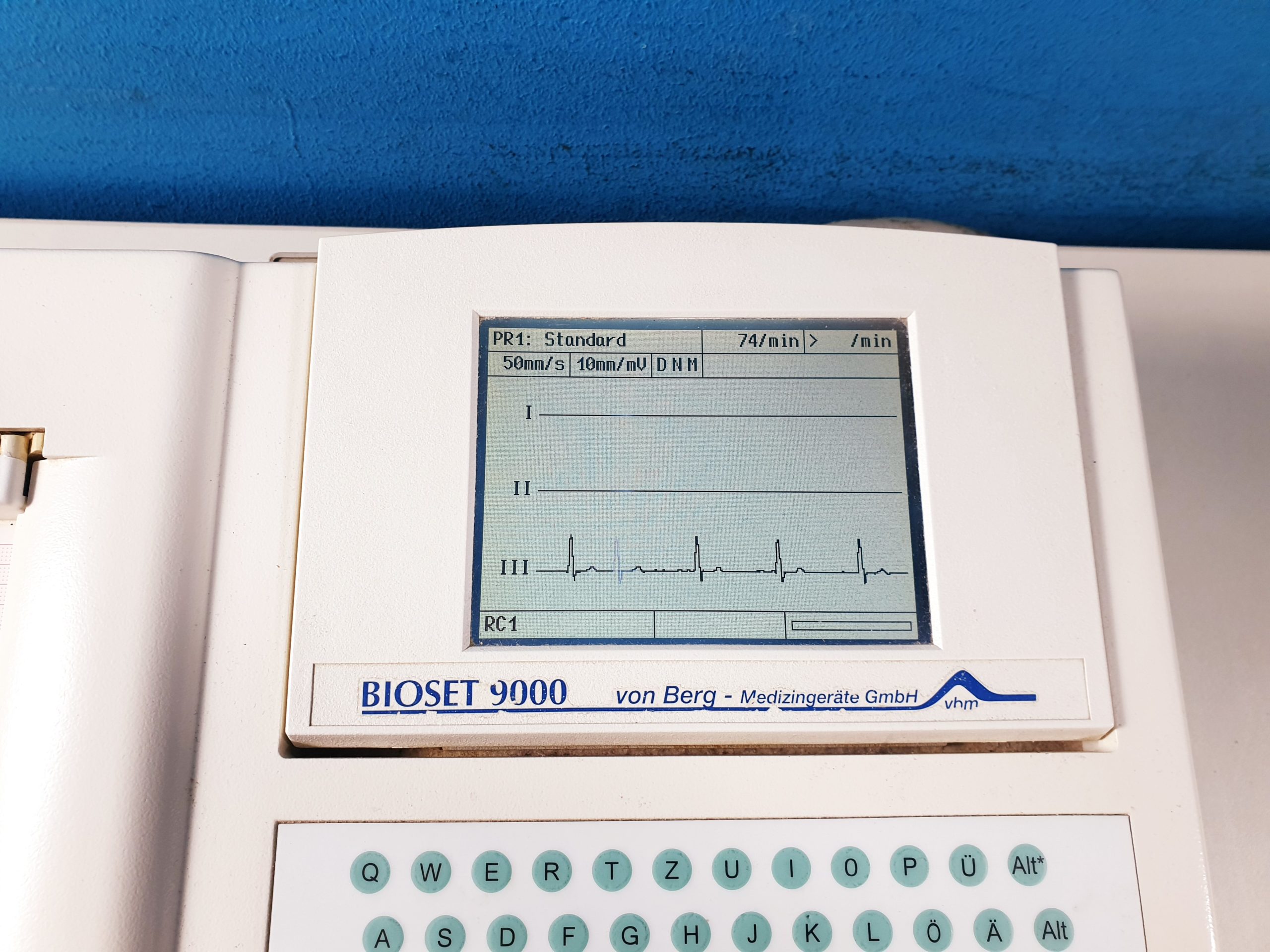 Hörmann Bioset 9000 12 Kanal EKG-Gerät mit Ableitungskabel thumbnail 2