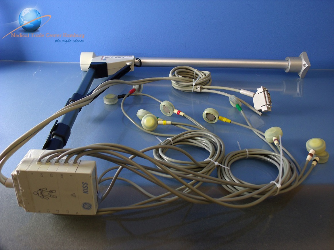 GE / Hellige Marquette Kiss 10 Sauganlage mit Tragearm — image 1 of 3