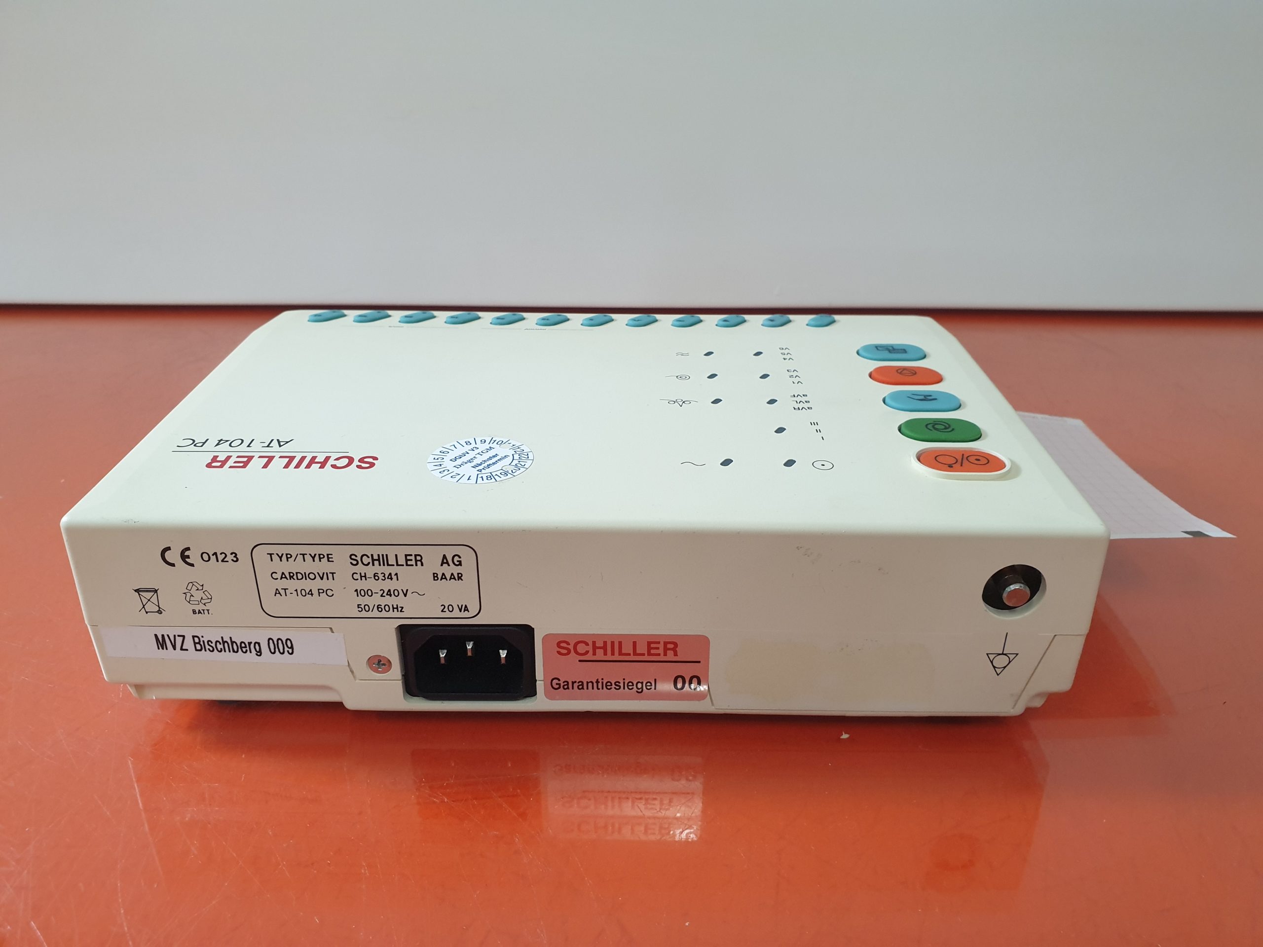Schiller Cardiovit AT-104 PC 12-Kanal PC EKG thumbnail 4