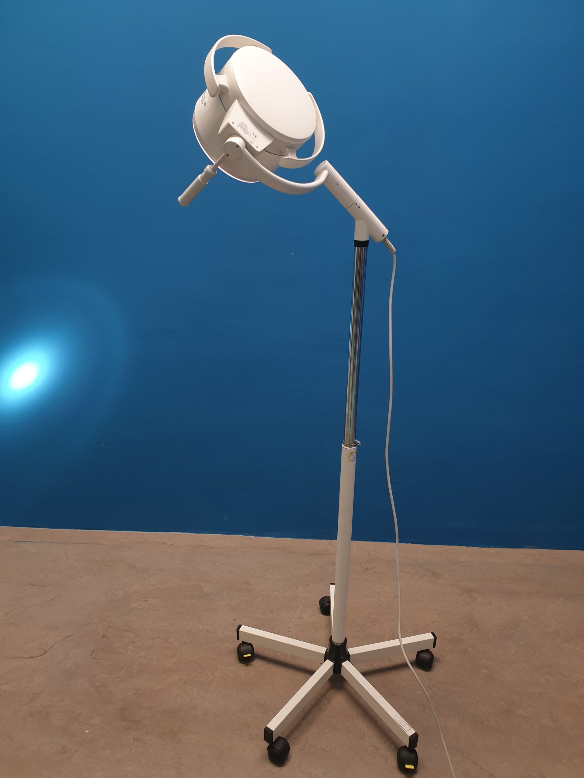DR. MACH 130 OP lampe / Untersuchungslampe – Rollbar thumbnail 2