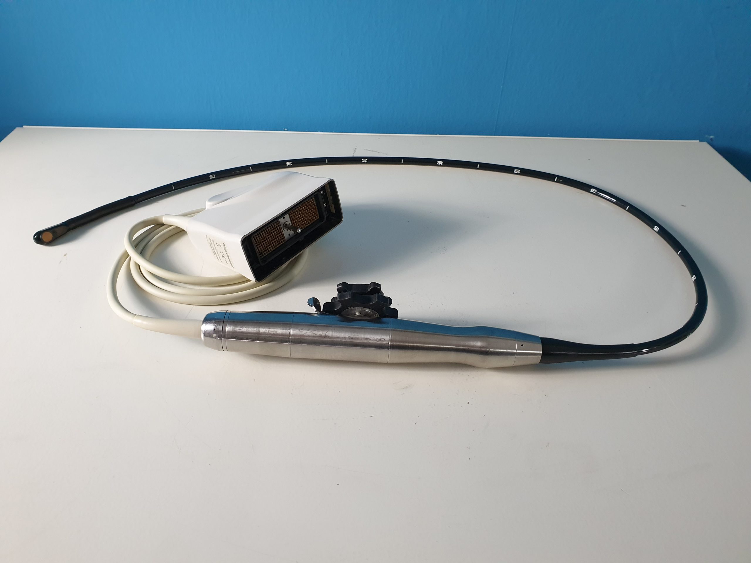 Philips S7-2 Omni TEE-Sonde Transesophageal Echocardiography Probe — image 1 of 6