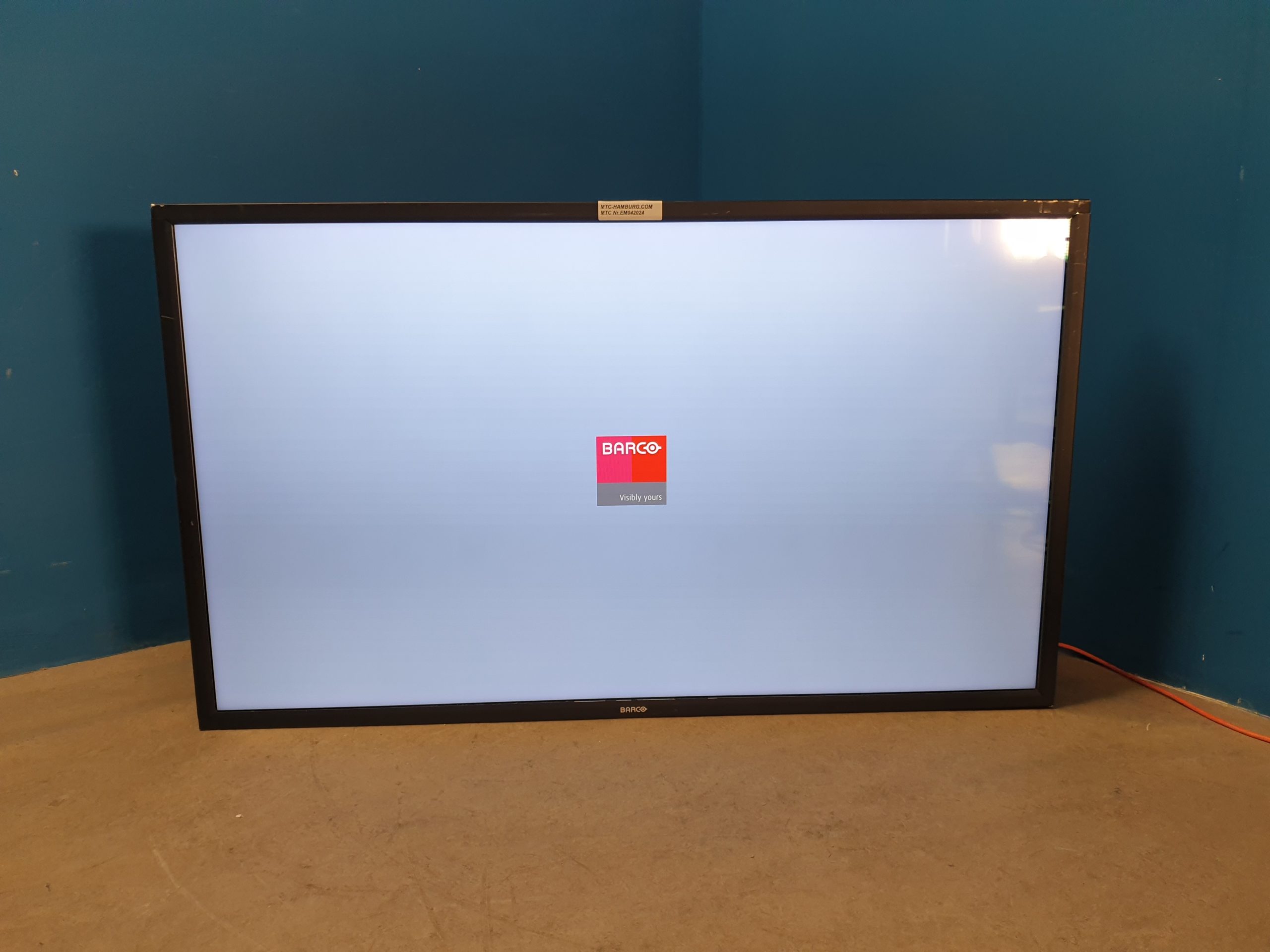 Barco MDSC-8258 58Zoll Cath Lab Monitor thumbnail 2