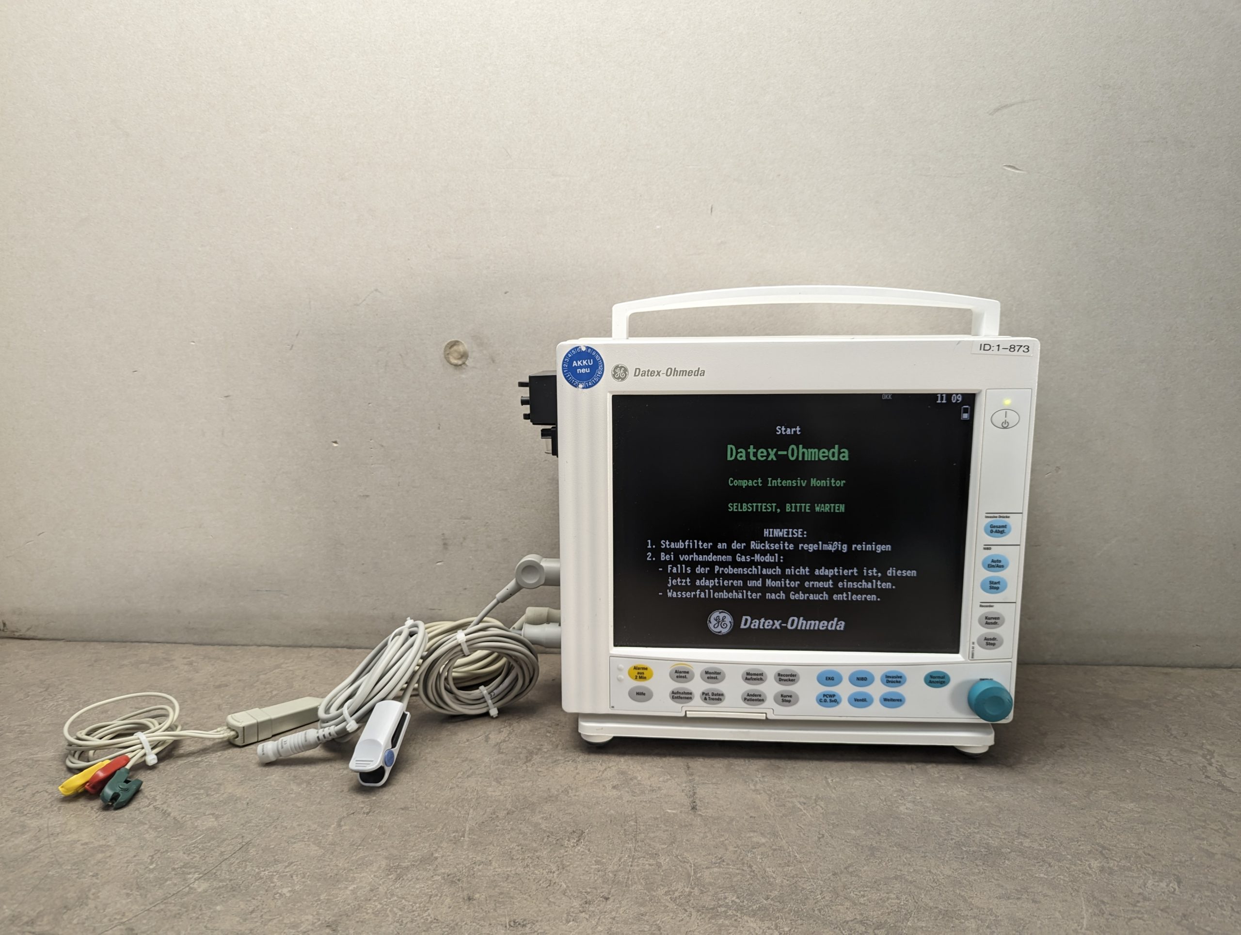 Datex Ohmeda Monitor + M-CAIiO Modul — image 1 of 12