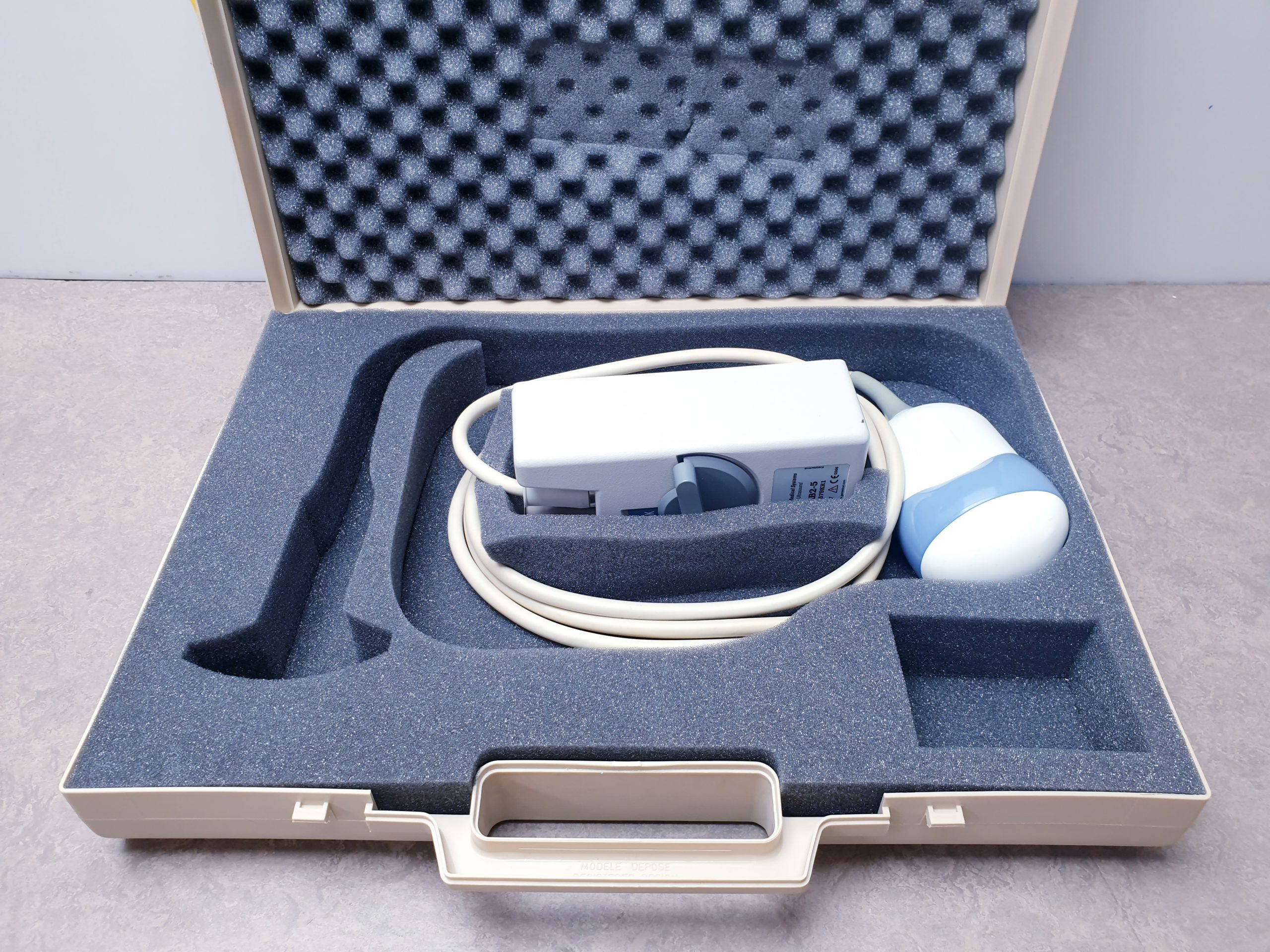 GE RAB2-5 Ultrasound Probe 3D 4D Probe thumbnail 2