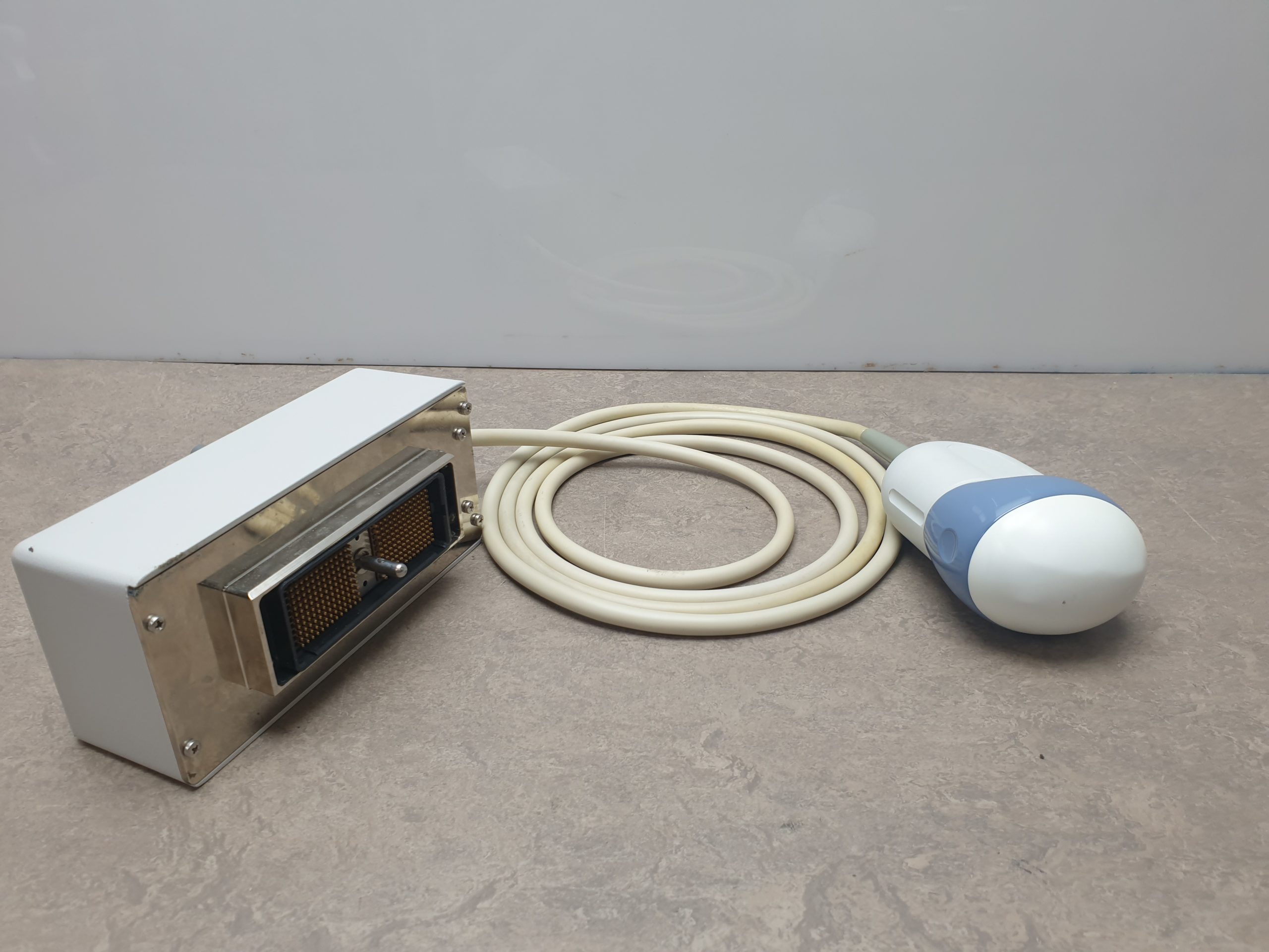 GE RAB2-5 Ultrasound Probe 3D 4D Probe thumbnail 6