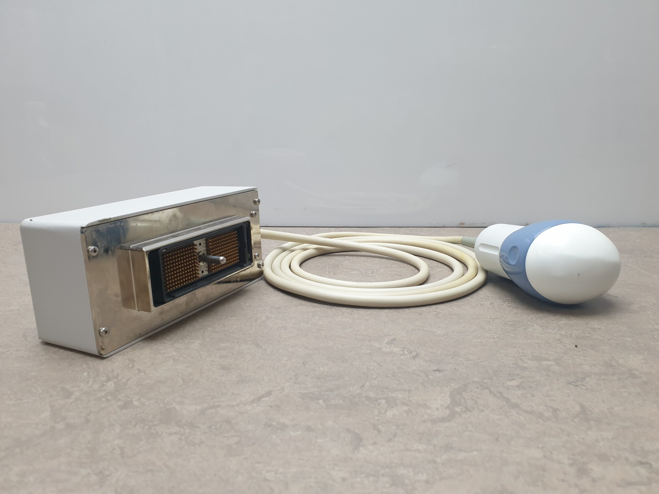 GE RAB2-5 Ultrasound Probe 3D 4D Probe thumbnail 7