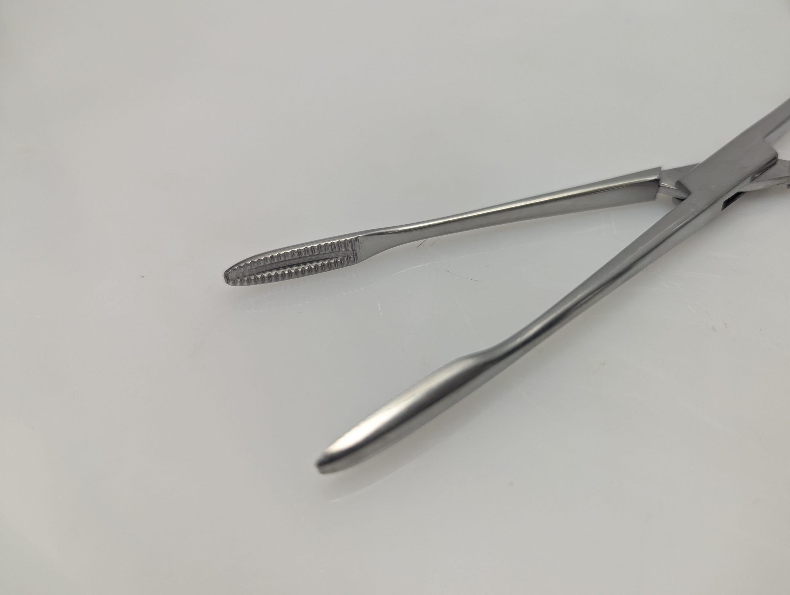 Arterienklammer – Chirurgie Instrument thumbnail 7