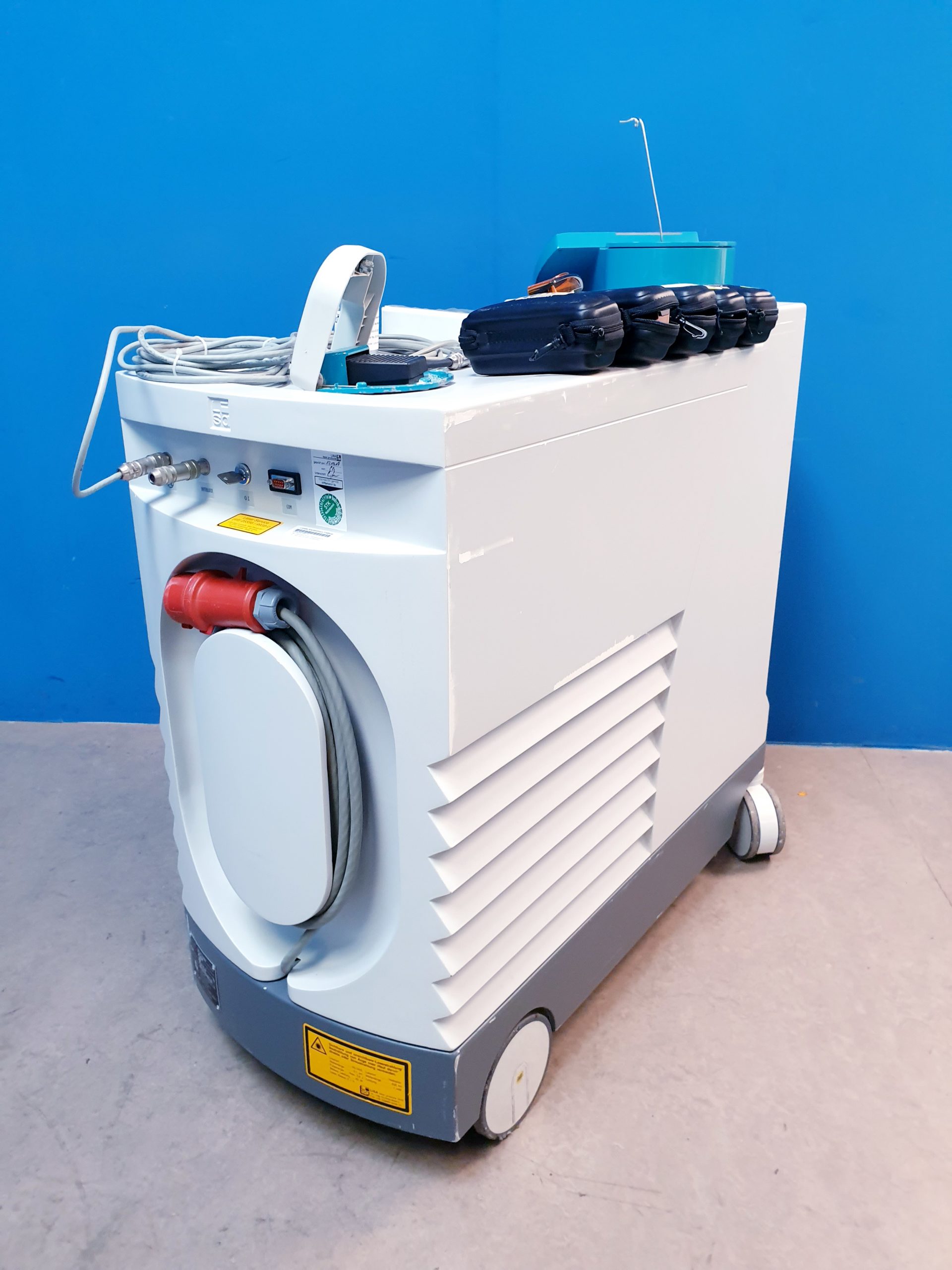 Sphinx Holmium-YAG Laser System mit Fußschalter thumbnail 5