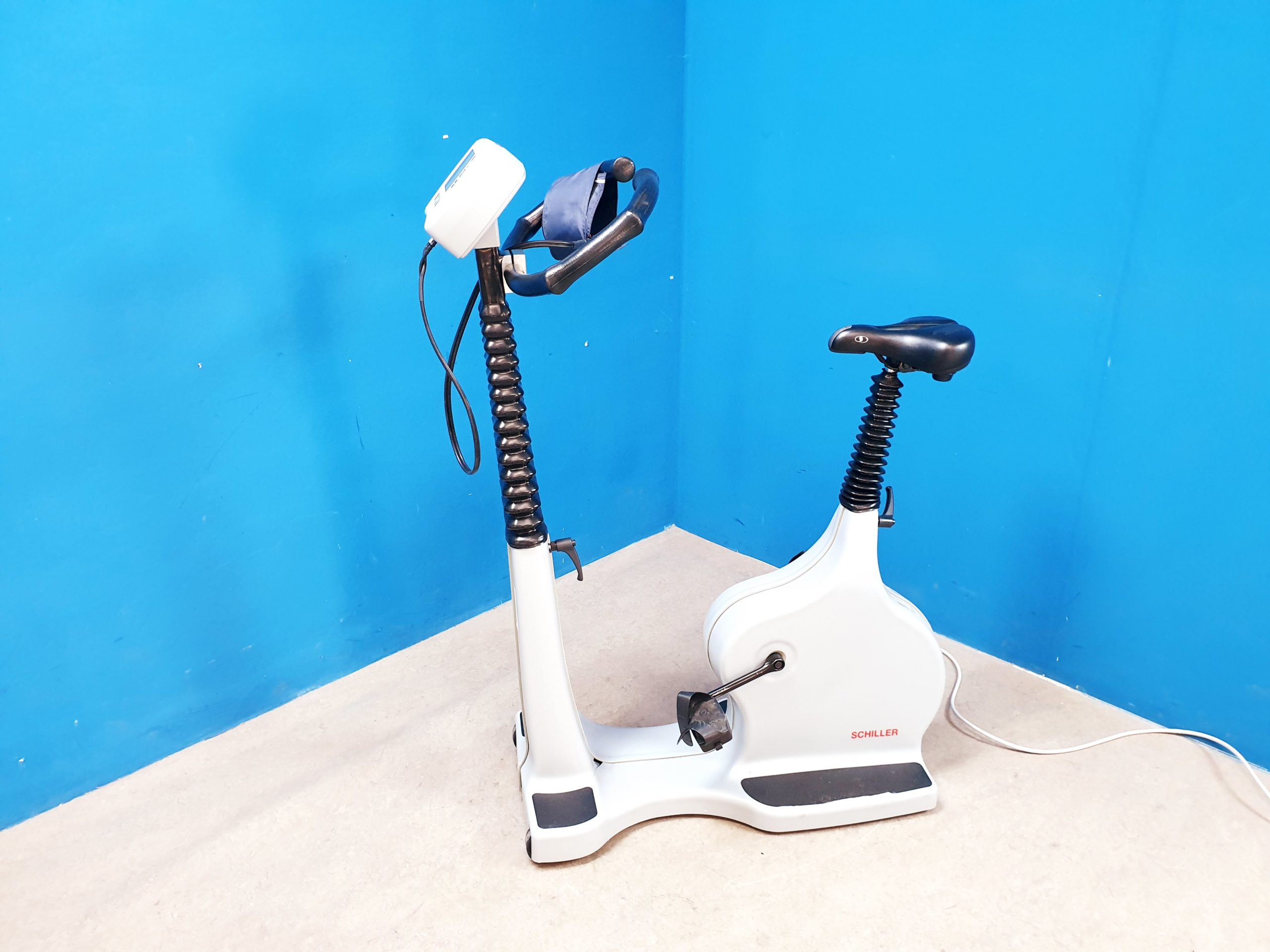Schiller Ergosana Fahrrad-Ergometer Ergometer thumbnail 3