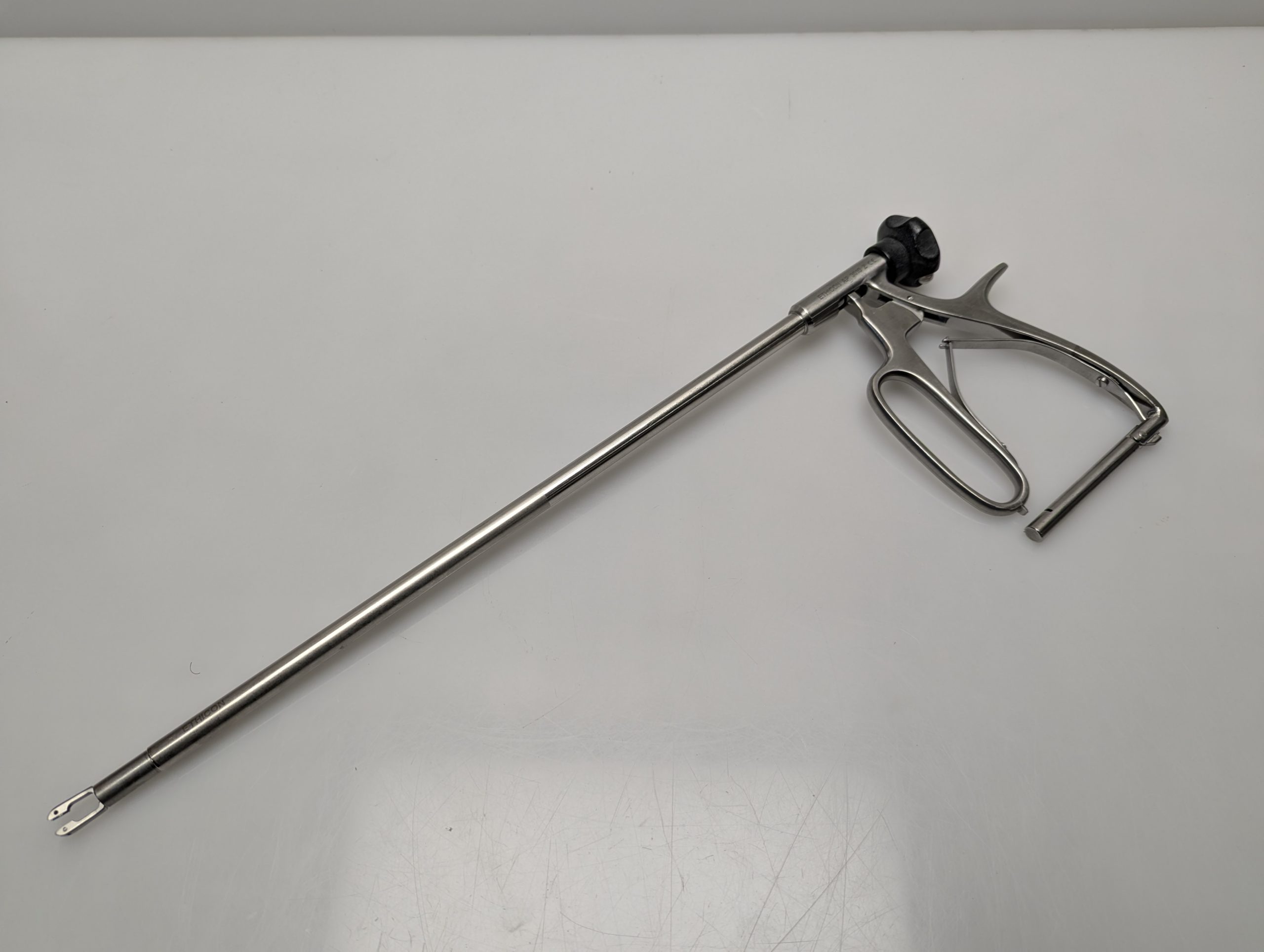 Ethicon AP 3010 R (AP3010R) Clipapplikator Clipanlegezange — image 1 of 8