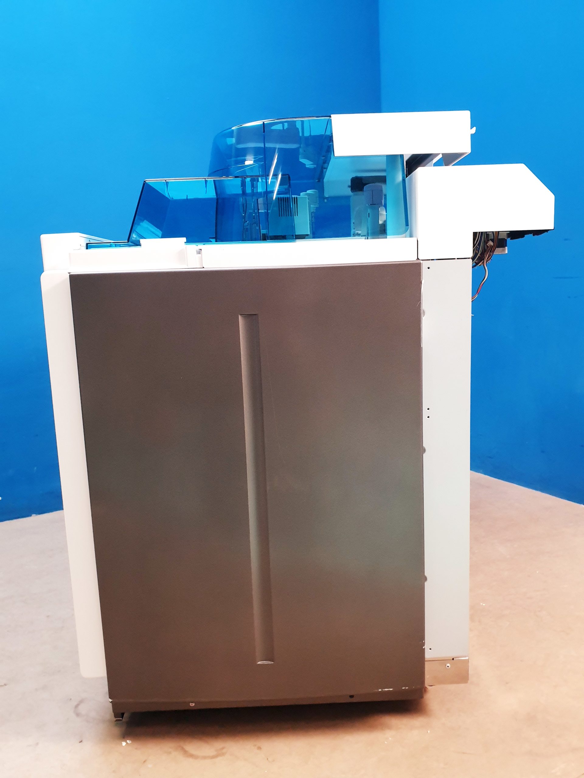 Roche Cobas 6000 Chemieanalysator mit cobas 501s c E Extension Iwaki magnet pump thumbnail 40
