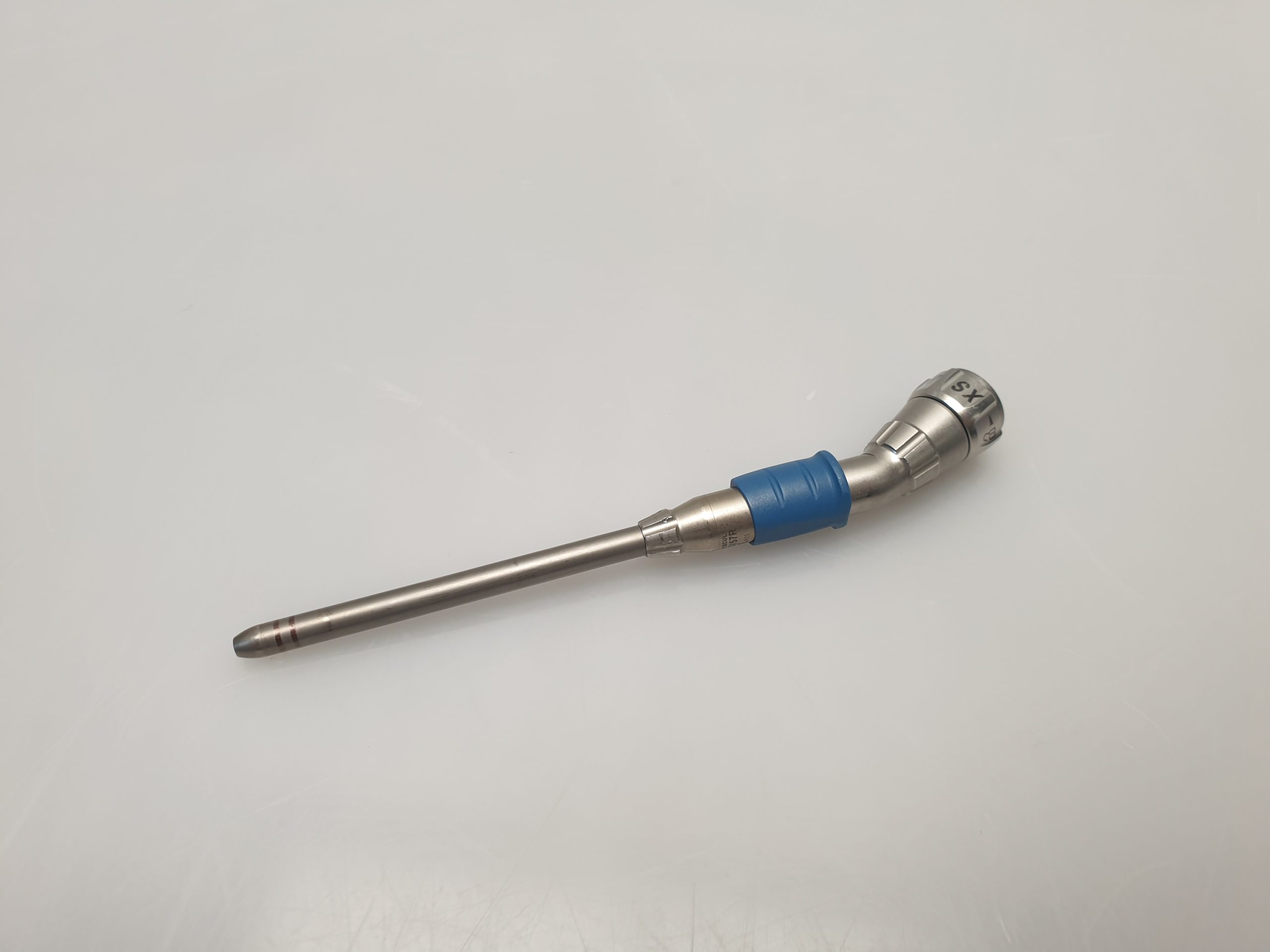 Aesculap GB757R HILAN XS POWER SYSTEM GB757R angled handpiece — image 1 of 5