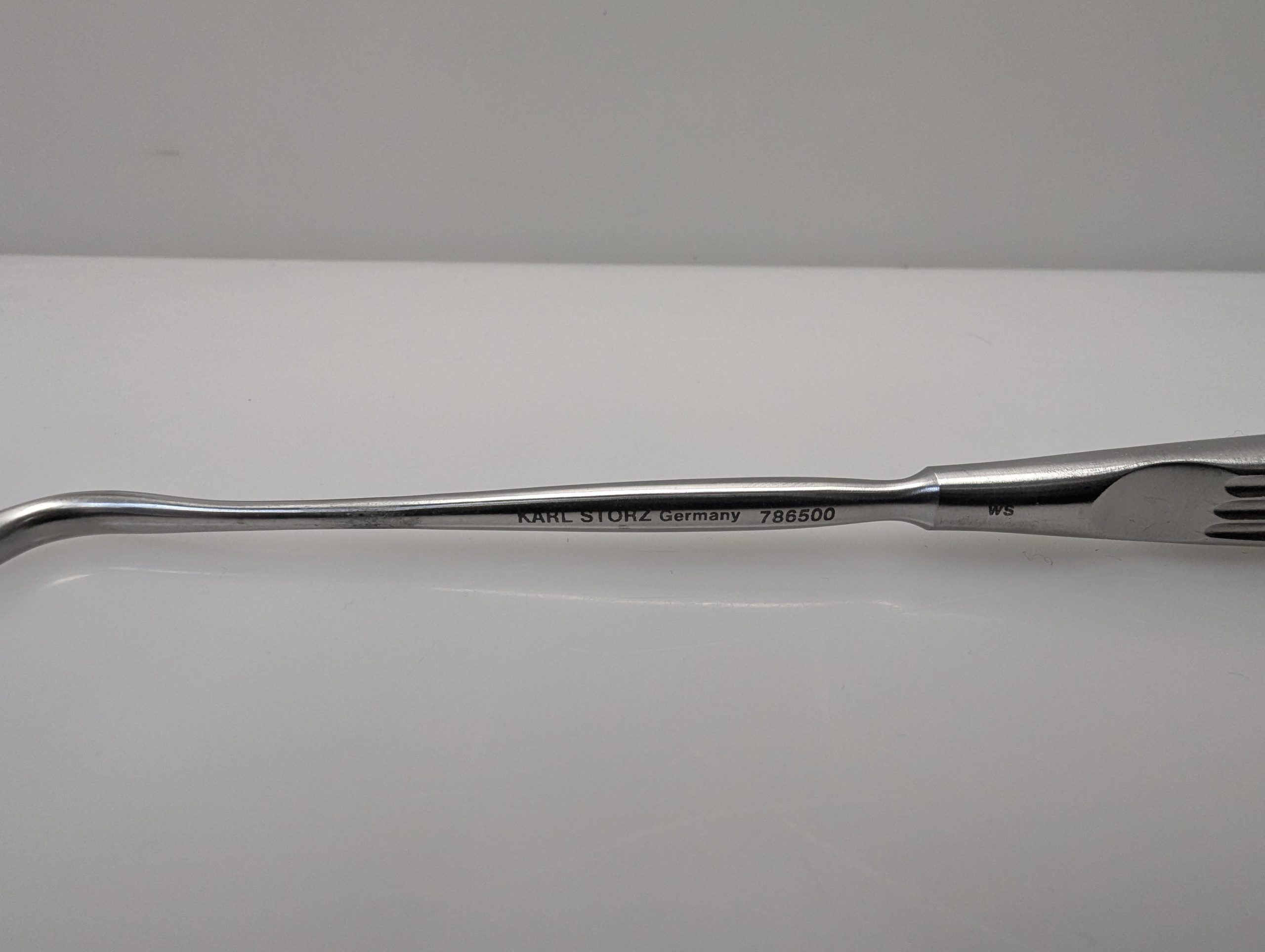 Karl Storz 786500 Surgical Schönborn Thymus Schilddrüsen Retractor 5mm205mm N10 thumbnail 3