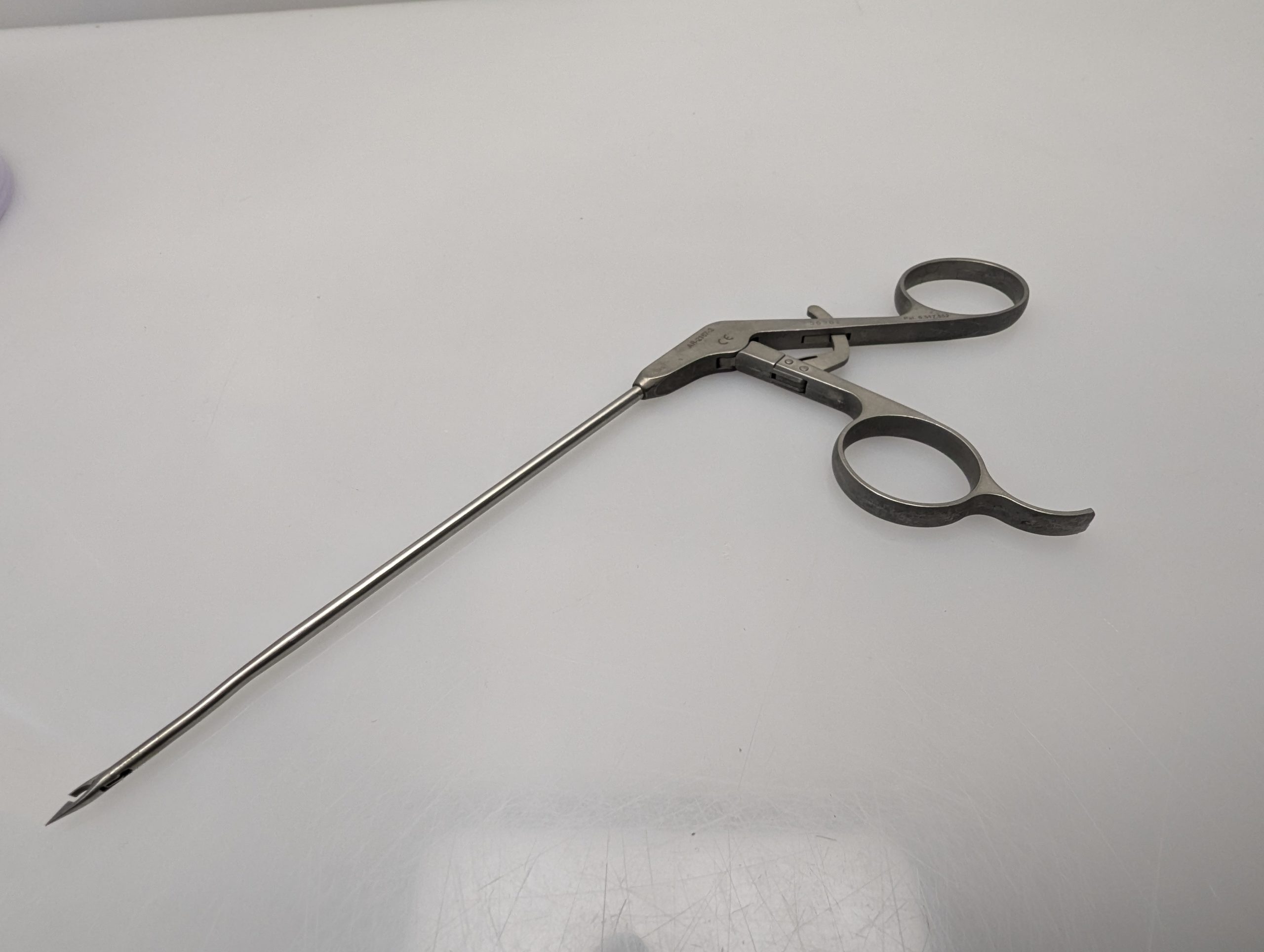 Arthrex AR-2167-2 Retriever – OP Instrument — image 1 of 7