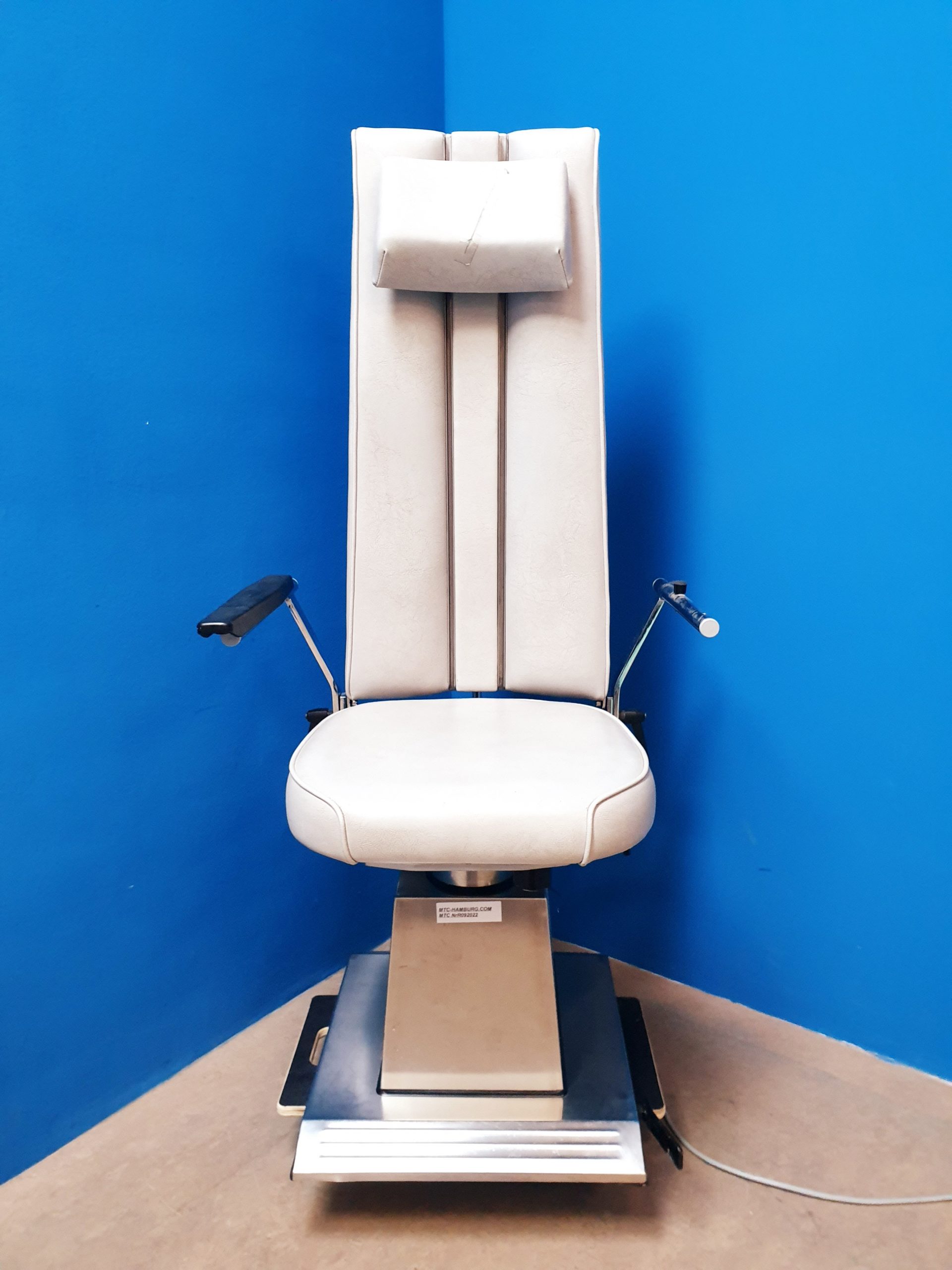 HAEBERLE Elektra patient chair – mobile — image 1 of 1