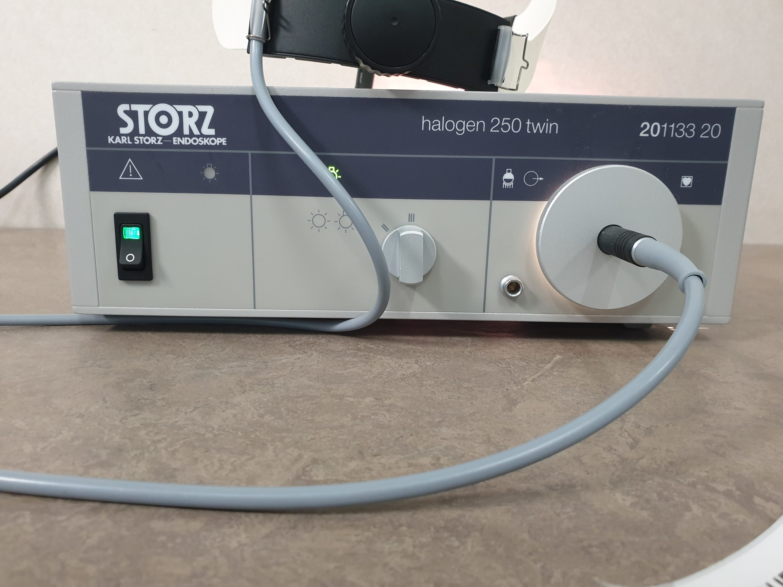 KARL STORZ Halogen 250 twin 201130 20 Lichtquelle Kal — image 1 of 8