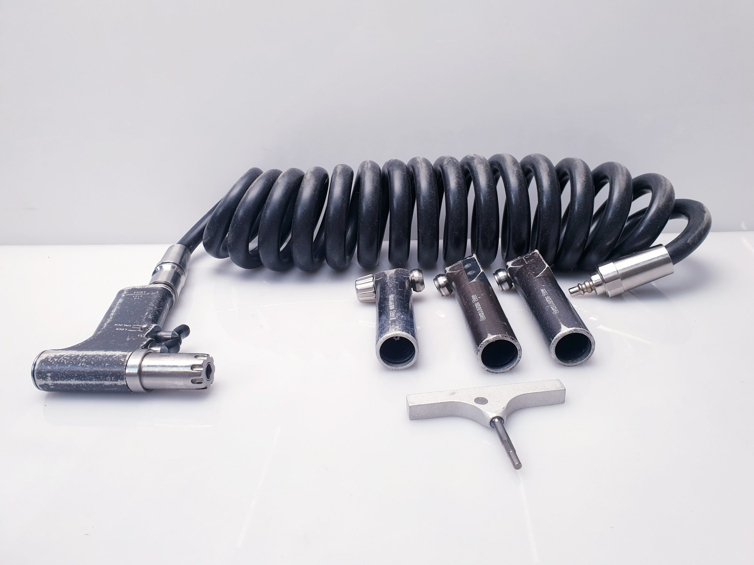 Swiss Synthes Instrumente, Swiss 511.8002629, Swiss 511.80100156 Swiss 511.8001985 Swiss Synthes Pistole 04698 LOT 10062105 thumbnail 2