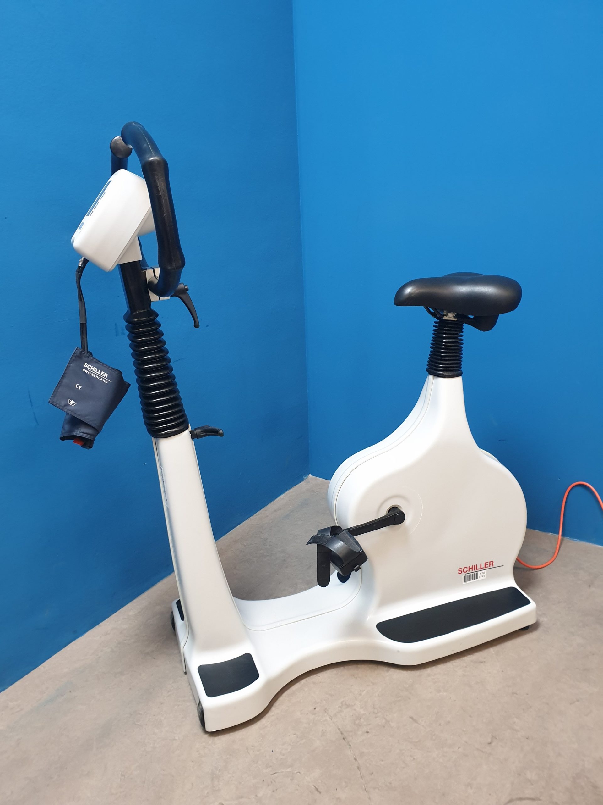 Schiller ERG 911 BP Fahrradergometer // Ergometer mit Blutdruckmanschette — image 1 of 8