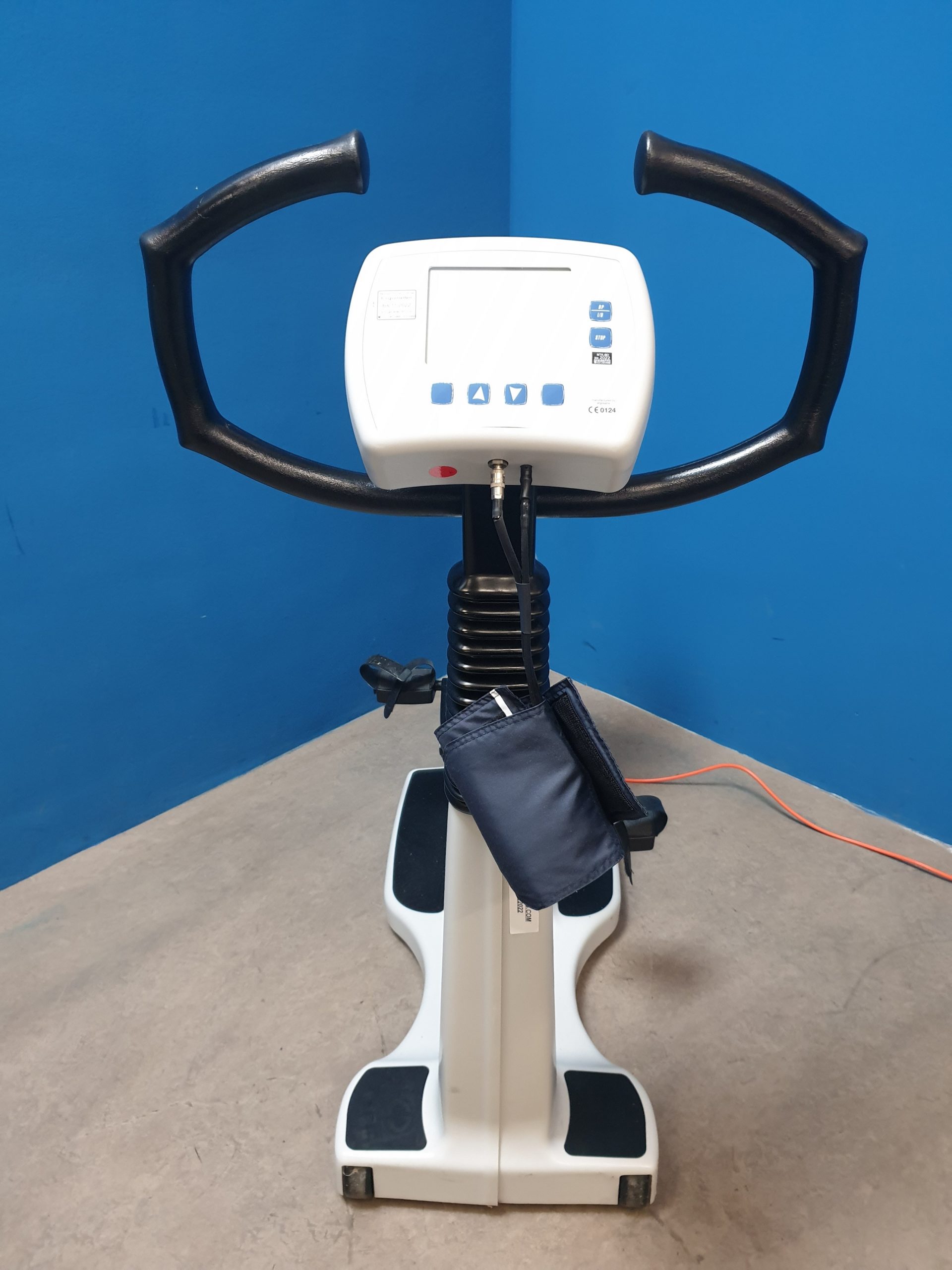 Schiller ERG 911 BP Fahrradergometer // Ergometer mit Blutdruckmanschette thumbnail 3