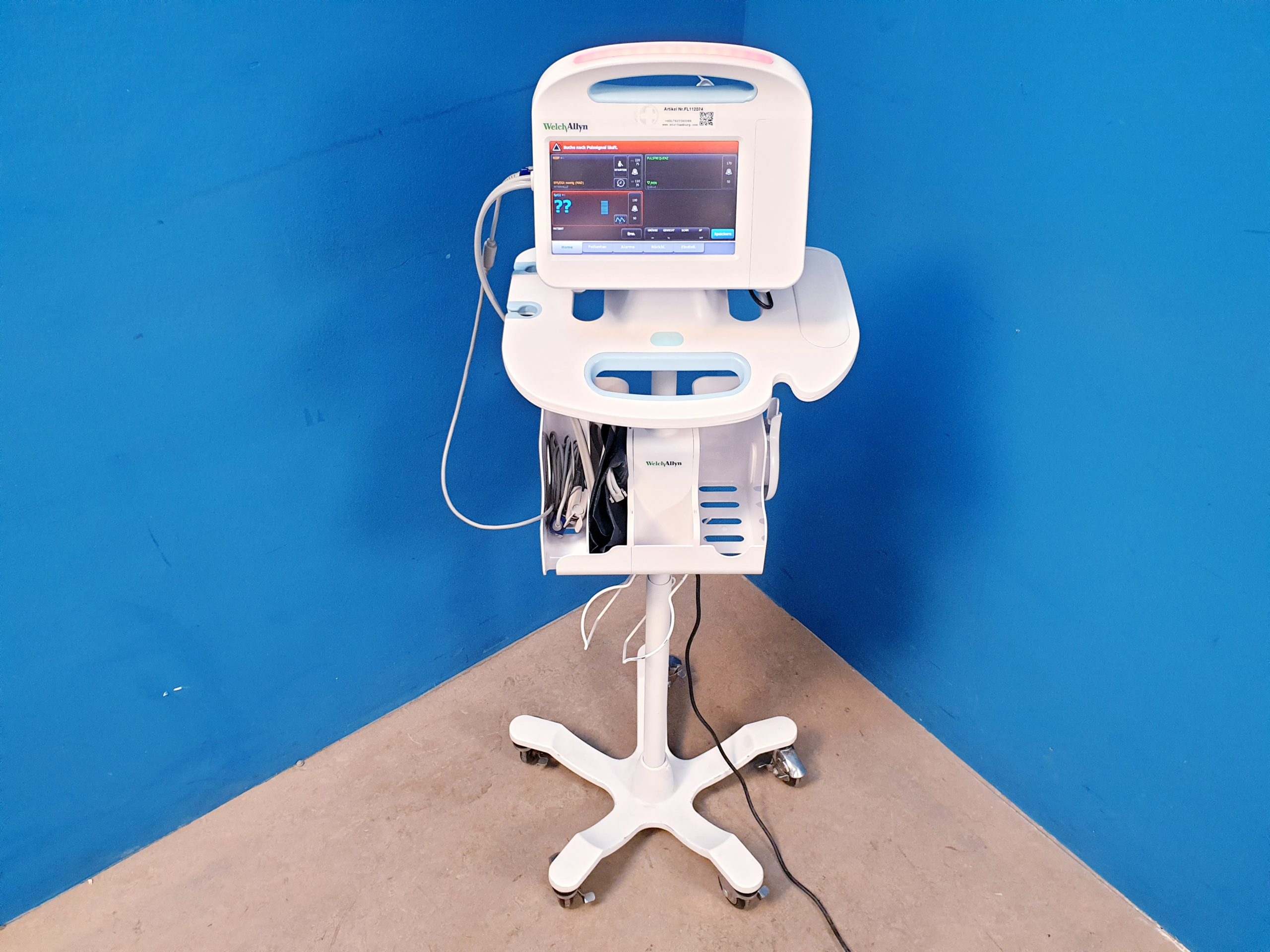 Welch Allyn Vital Signs Monitor 6000 Series – Fahrbar — image 1 of 2