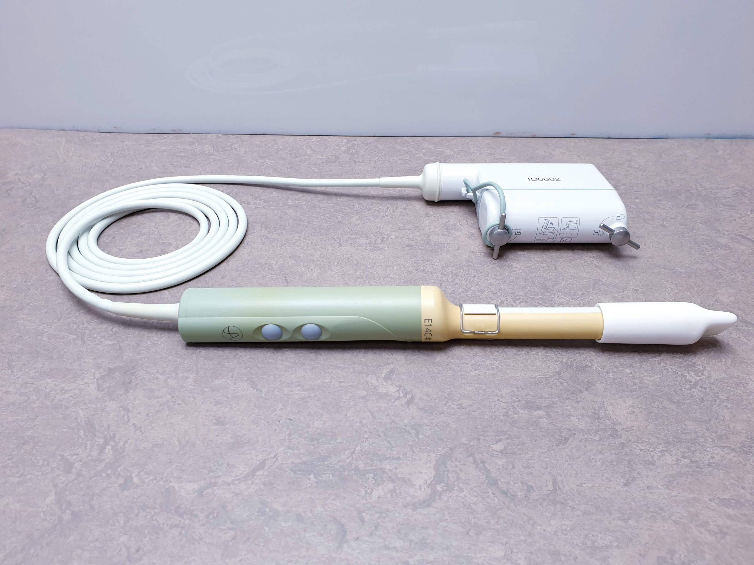B-K BK Medical UA1325 E14C4t Transducer Prostata-Triplanumwandler thumbnail 4
