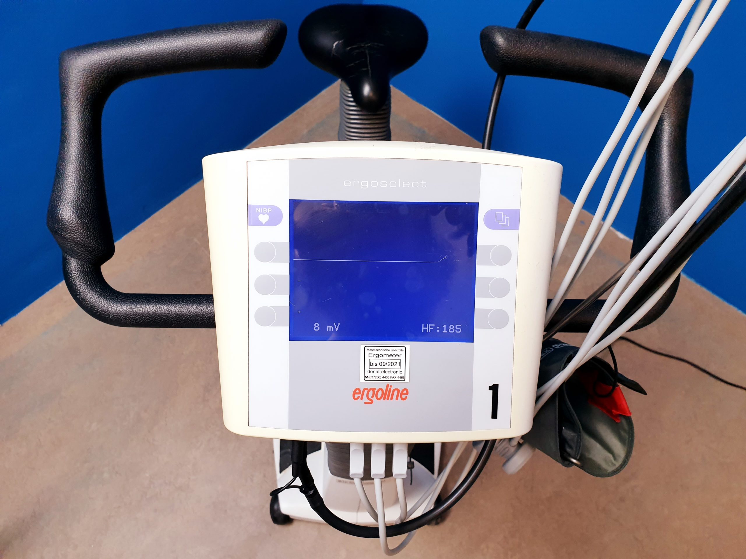 Ergoline ergoselect 100 K // 100K Fahrradergometer mit BD und Sauganlage thumbnail 4