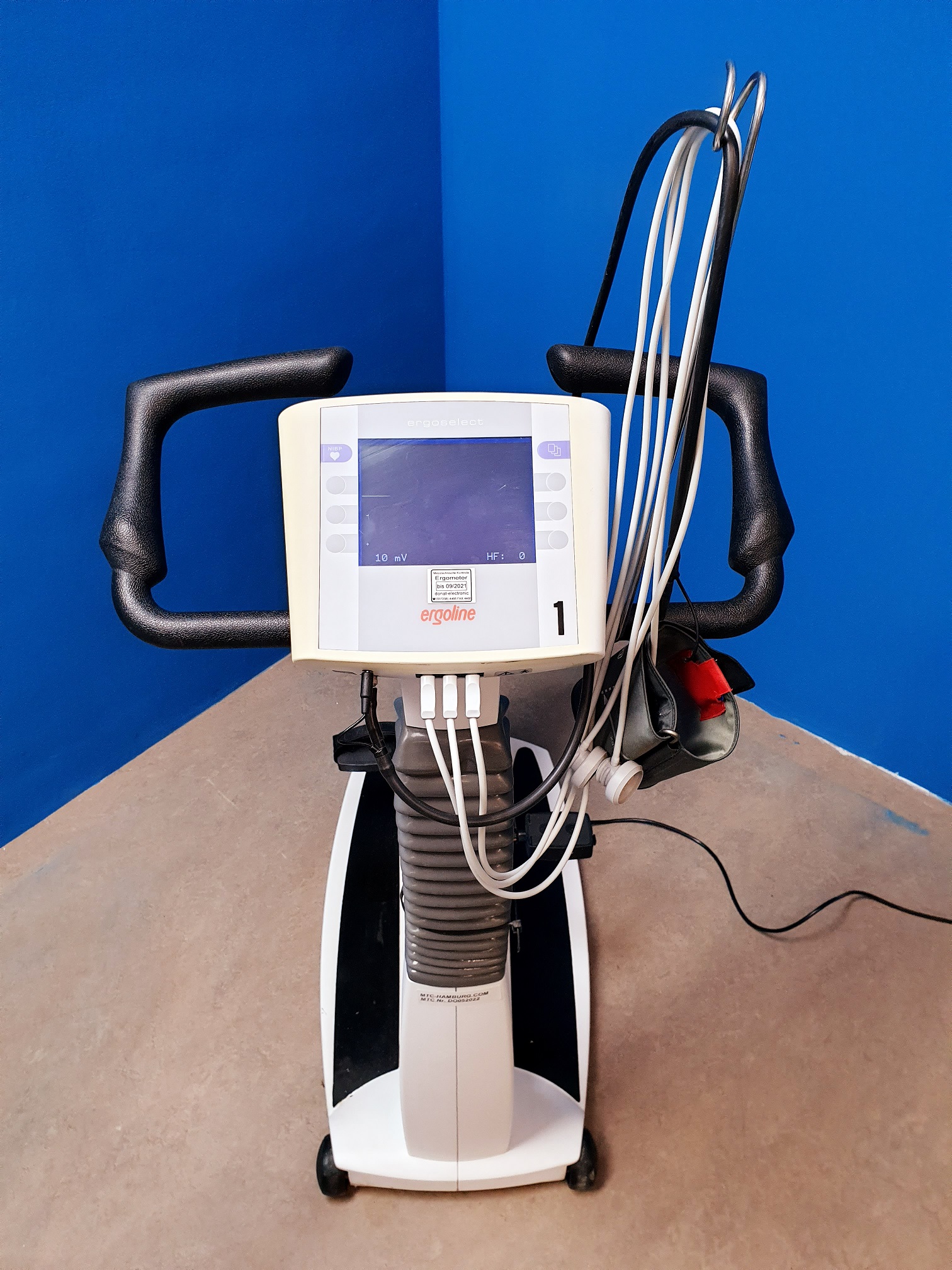 Ergoline ergoselect 100 K // 100K Fahrradergometer mit BD und Sauganlage thumbnail 5