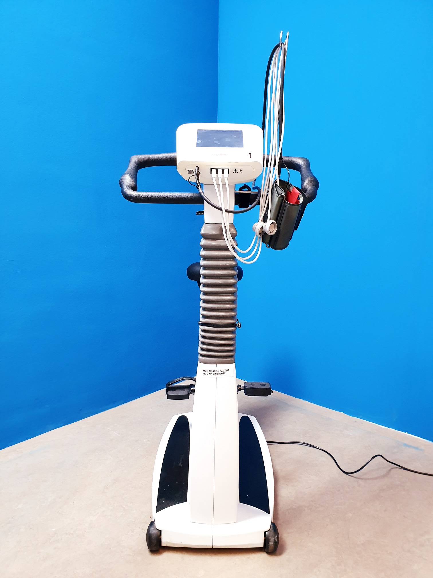 Ergoline ergoselect 100 K // 100K Fahrradergometer mit BD und Sauganlage thumbnail 6