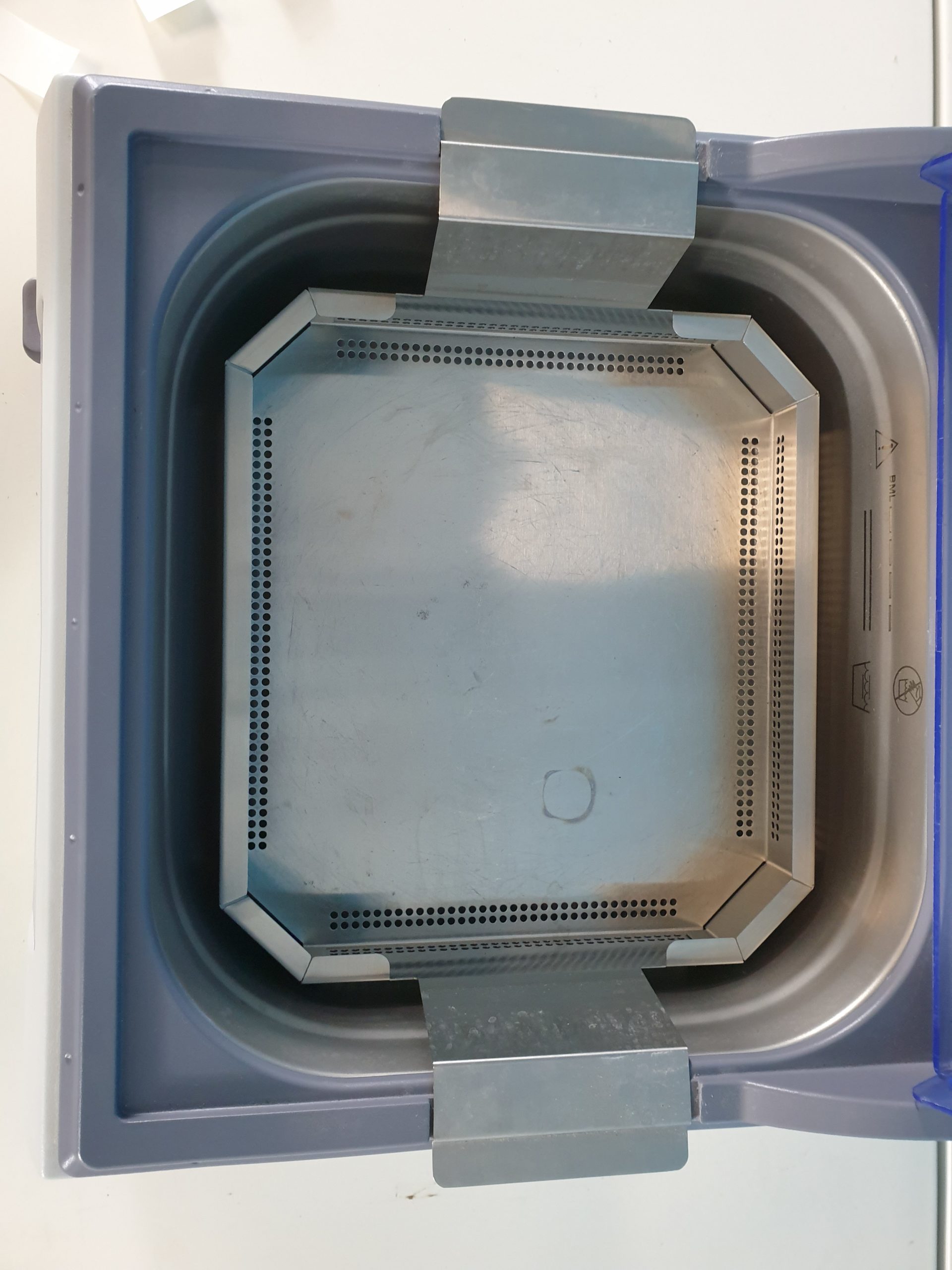 Olympus Endosonic Ultrasonic Cleaner Ultraschallreiniger — image 1 of 5