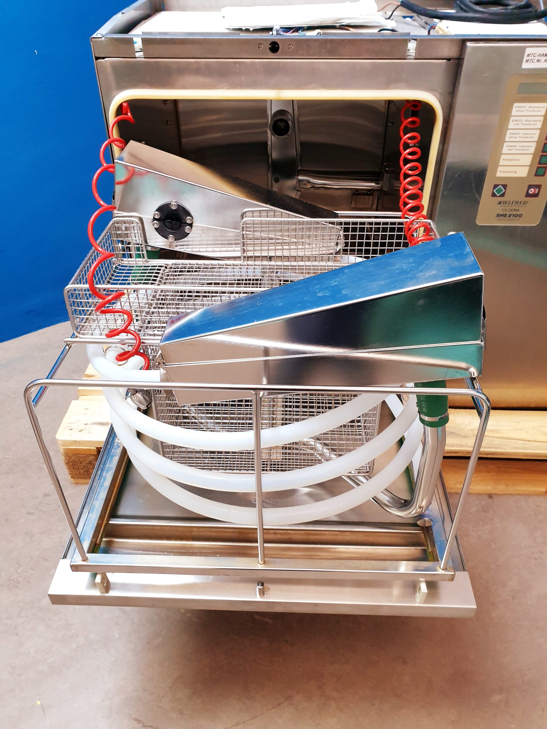 Belimed SME2100 // SME 2100 Endoskopie Reinigungsmaschine thumbnail 3