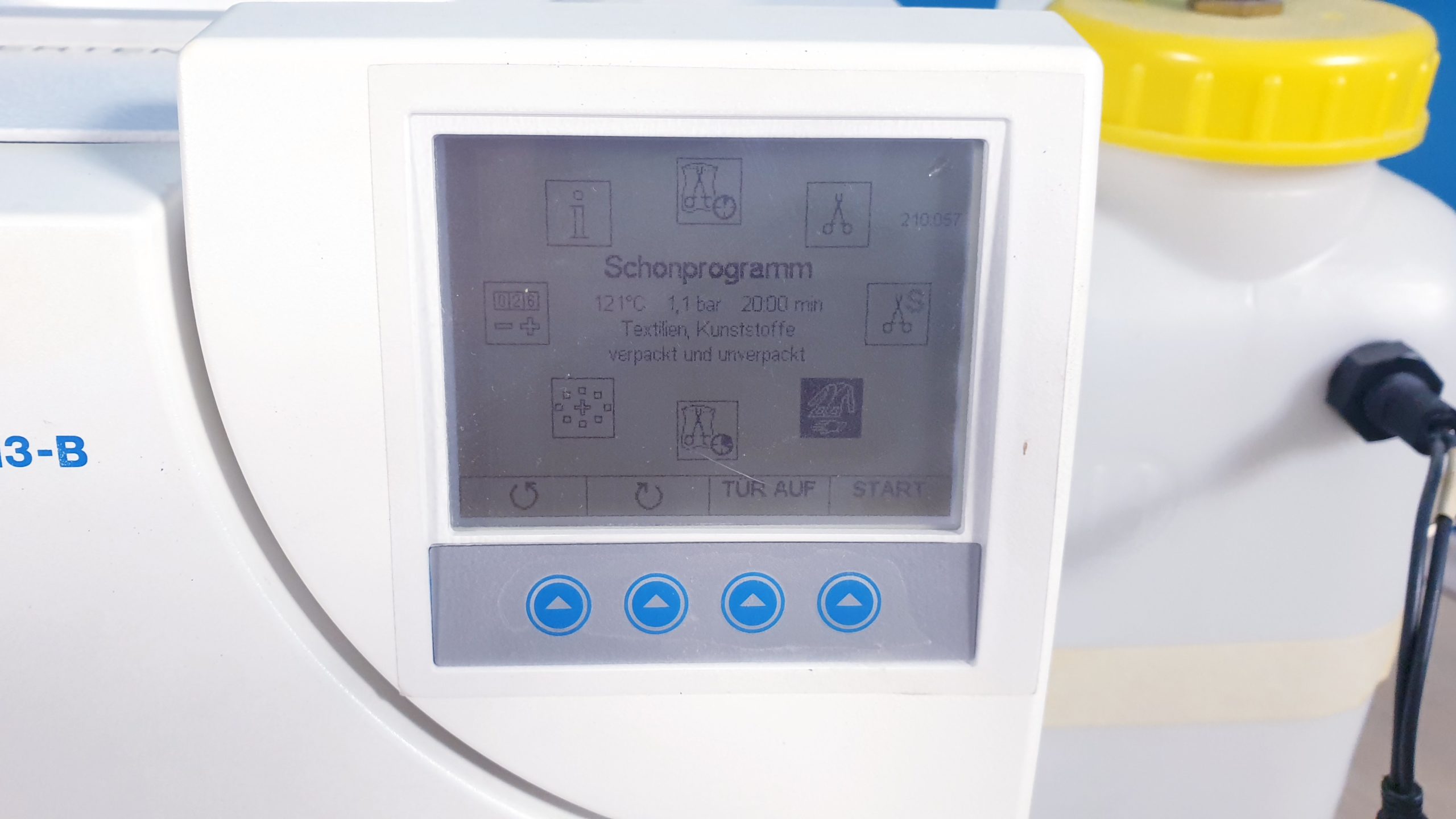 Melag Vacuquick 13B 13 B Sterilisator + PRINTER thumbnail 2