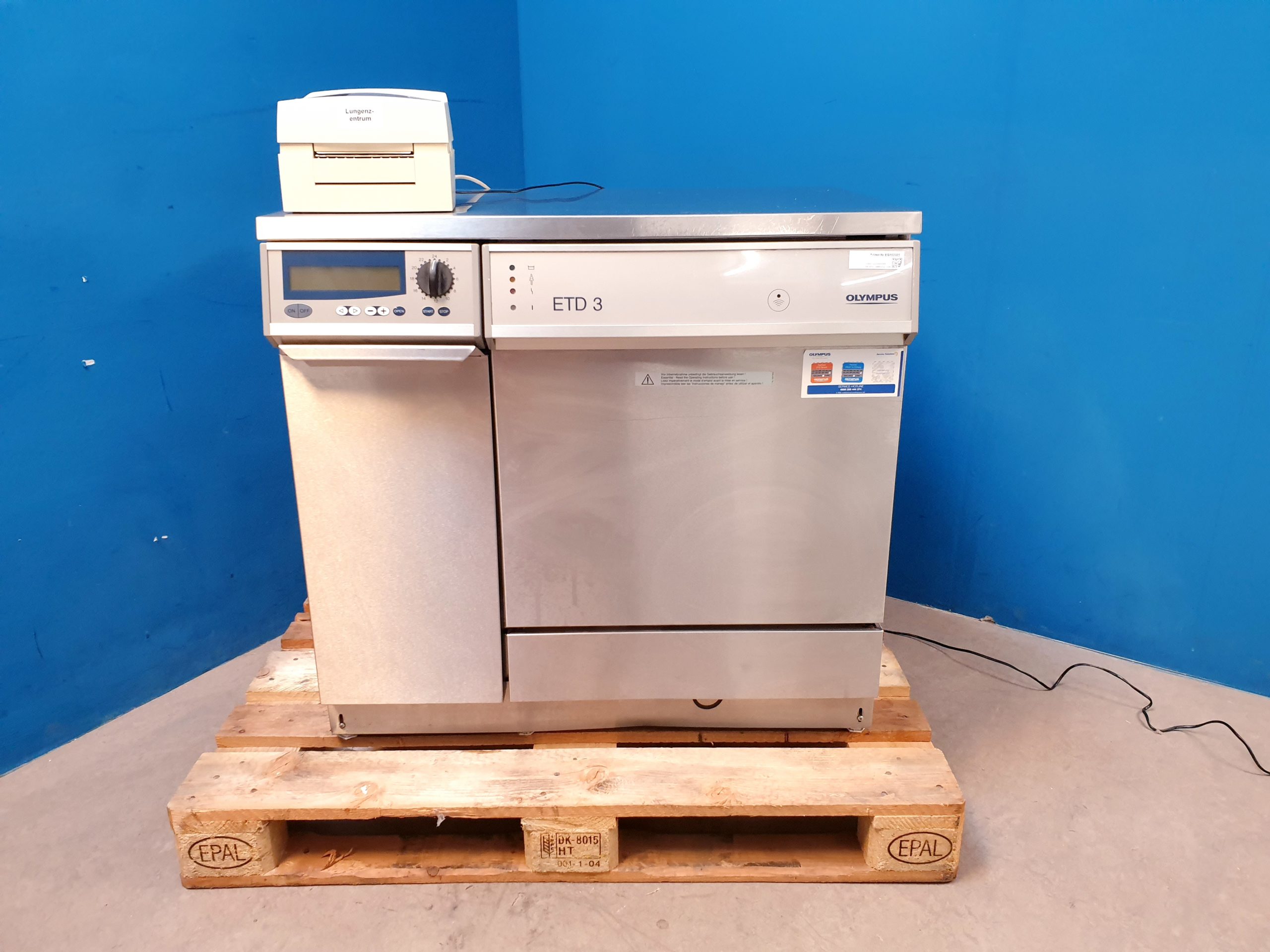 Olympus Miele ETD3 PLUS GA Thermodesinfektor — image 1 of 17