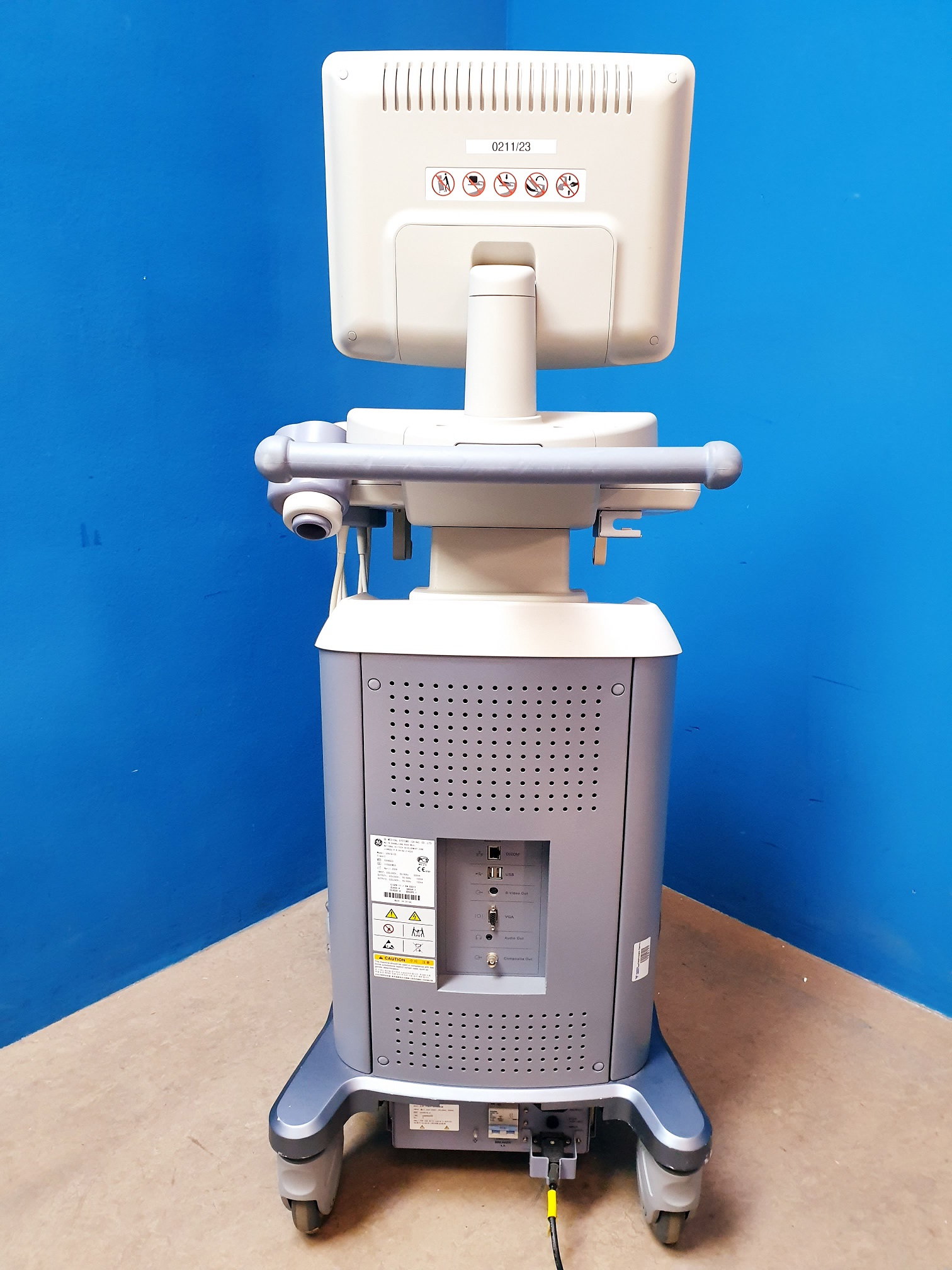 GE Logiq C5 Premium 4C-RS + 7.5L-RS Farbdoppler – Doppler thumbnail 14