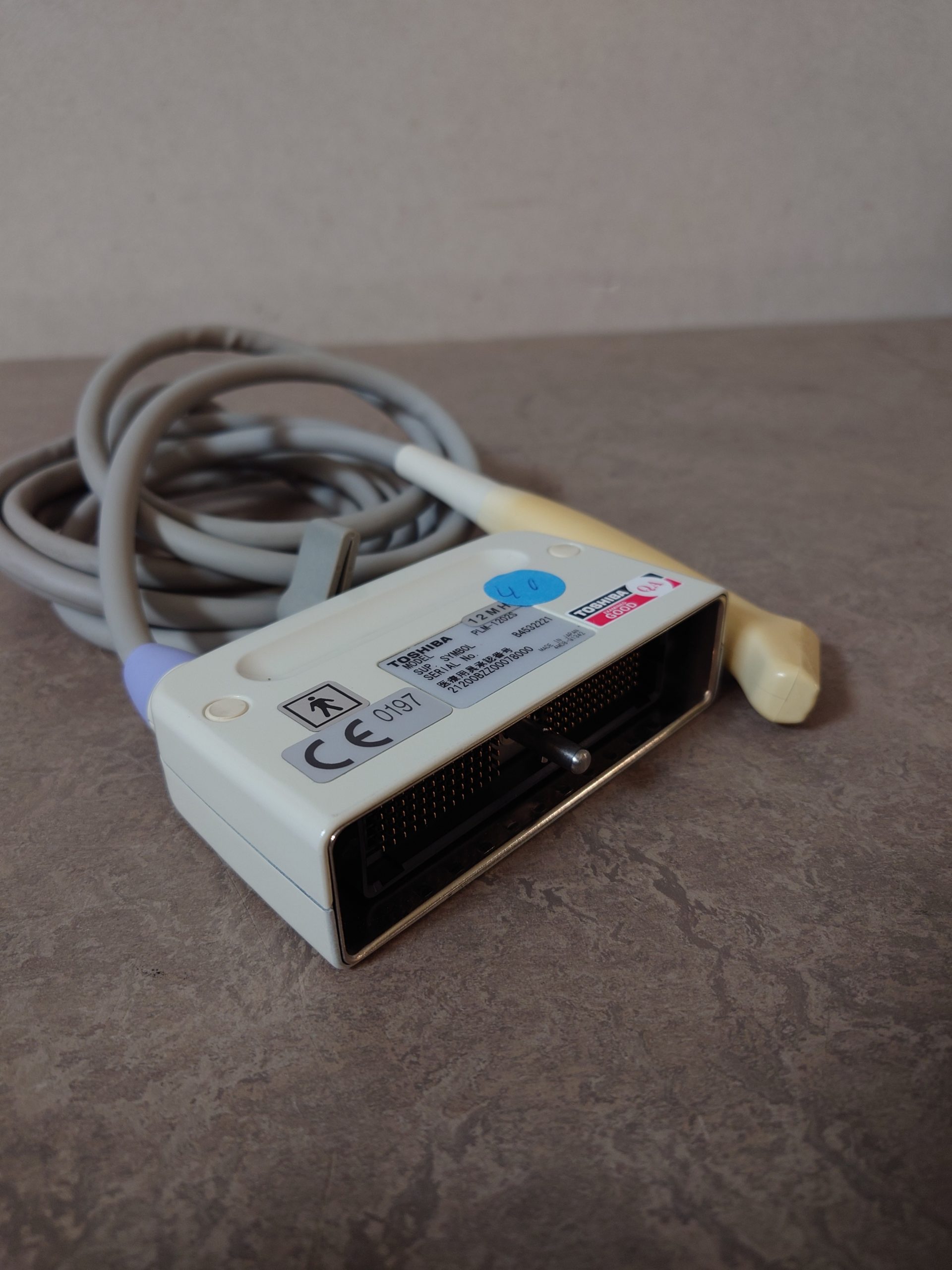 Toshiba PLM-1202S // PLM 1202 S — image 1 of 4