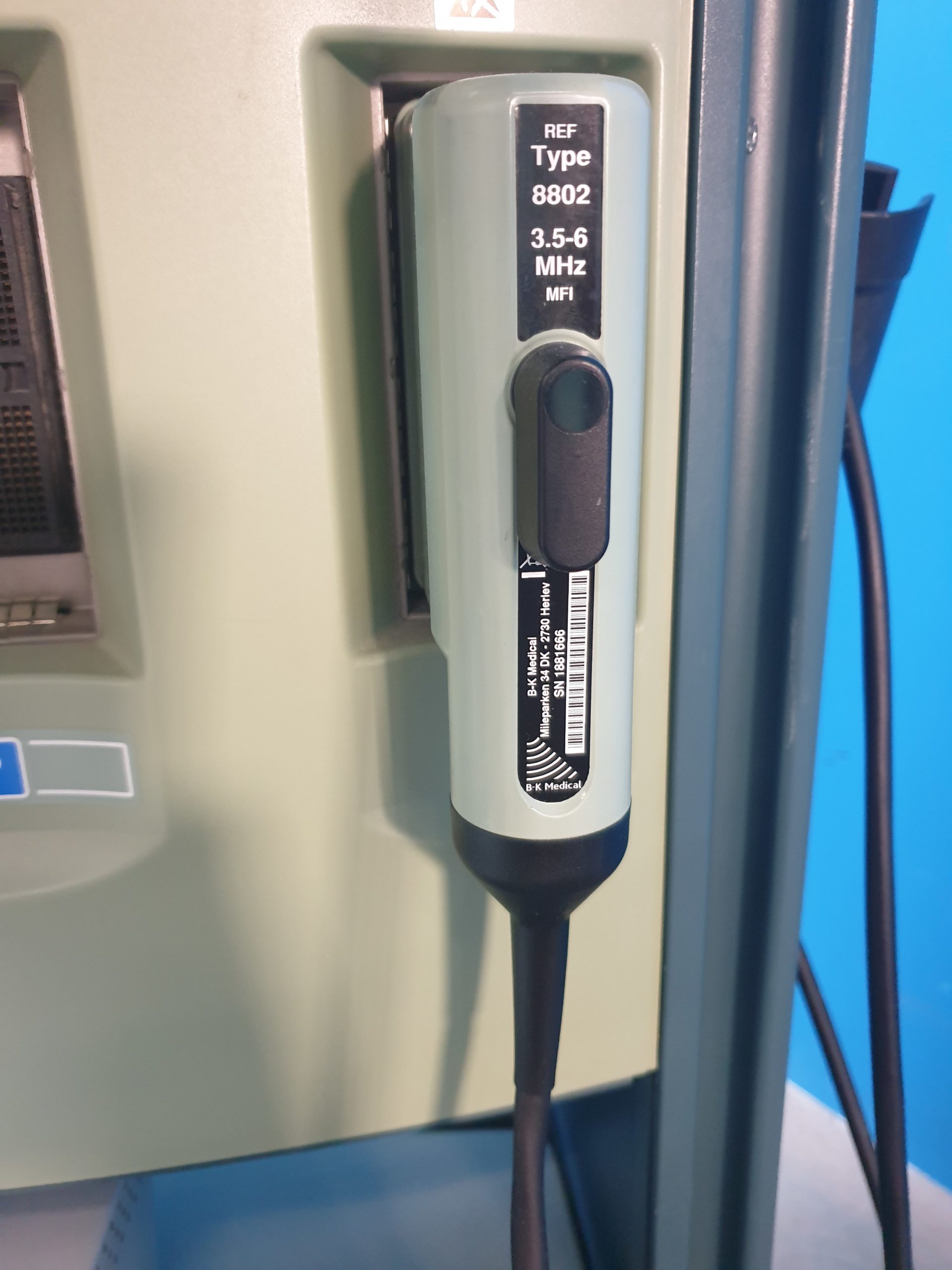 BK B K Medical 8802 // 4.3 MHz. – 6.0 MHz Kompatibel mit Medical Hawk 2102; BK Medical Flex Focus 400; BK Medical Falcon 2101 ultrasound systems. thumbnail 3