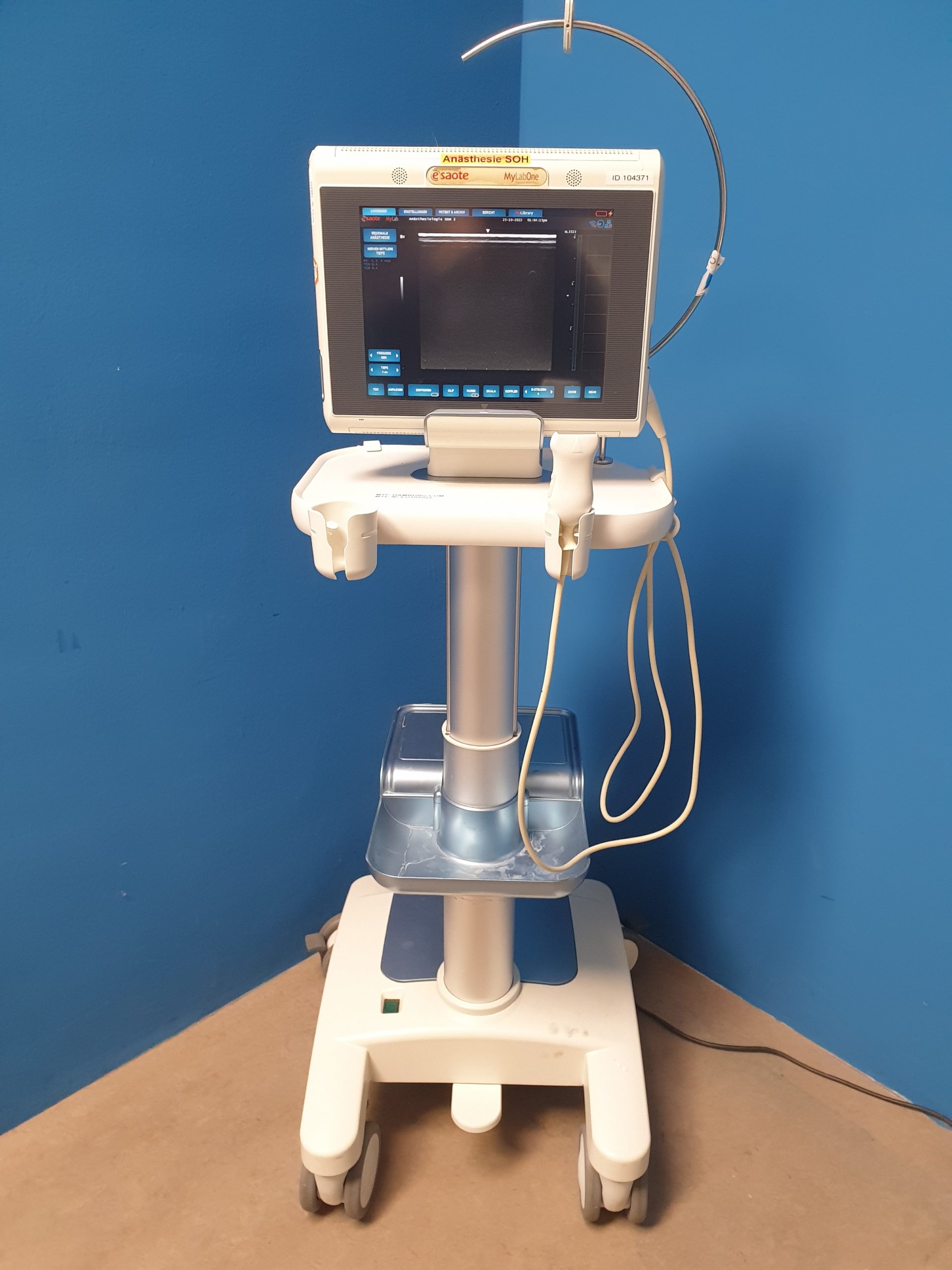 Esaote MyLab One Doppler Mod. 8100 mit Konvex und Linear // DOM 2011 — image 1 of 16