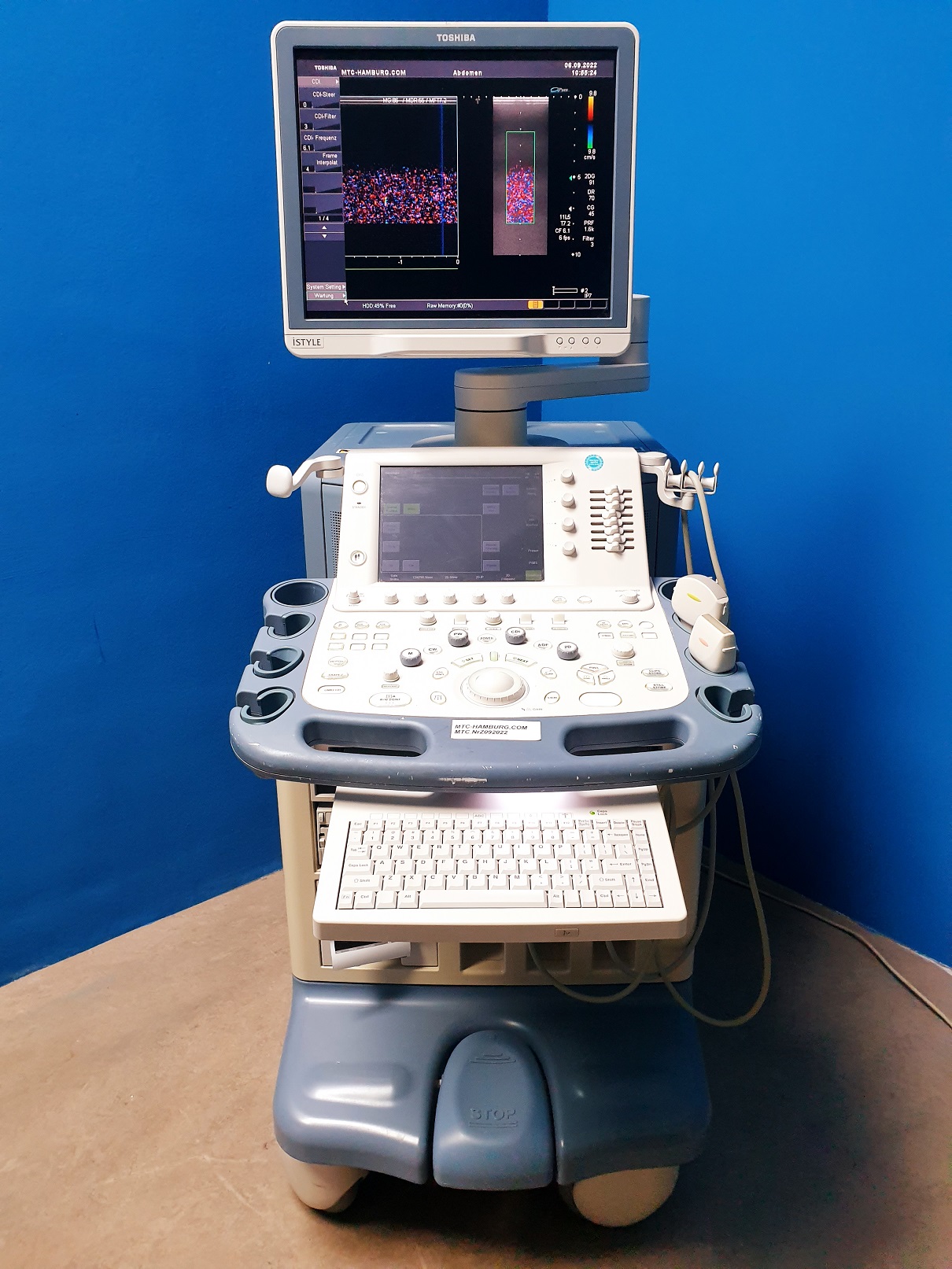 Toshiba Aplio XG SSA-790A mit 6C1 Konvex und 11L5 Linear — image 1 of 10