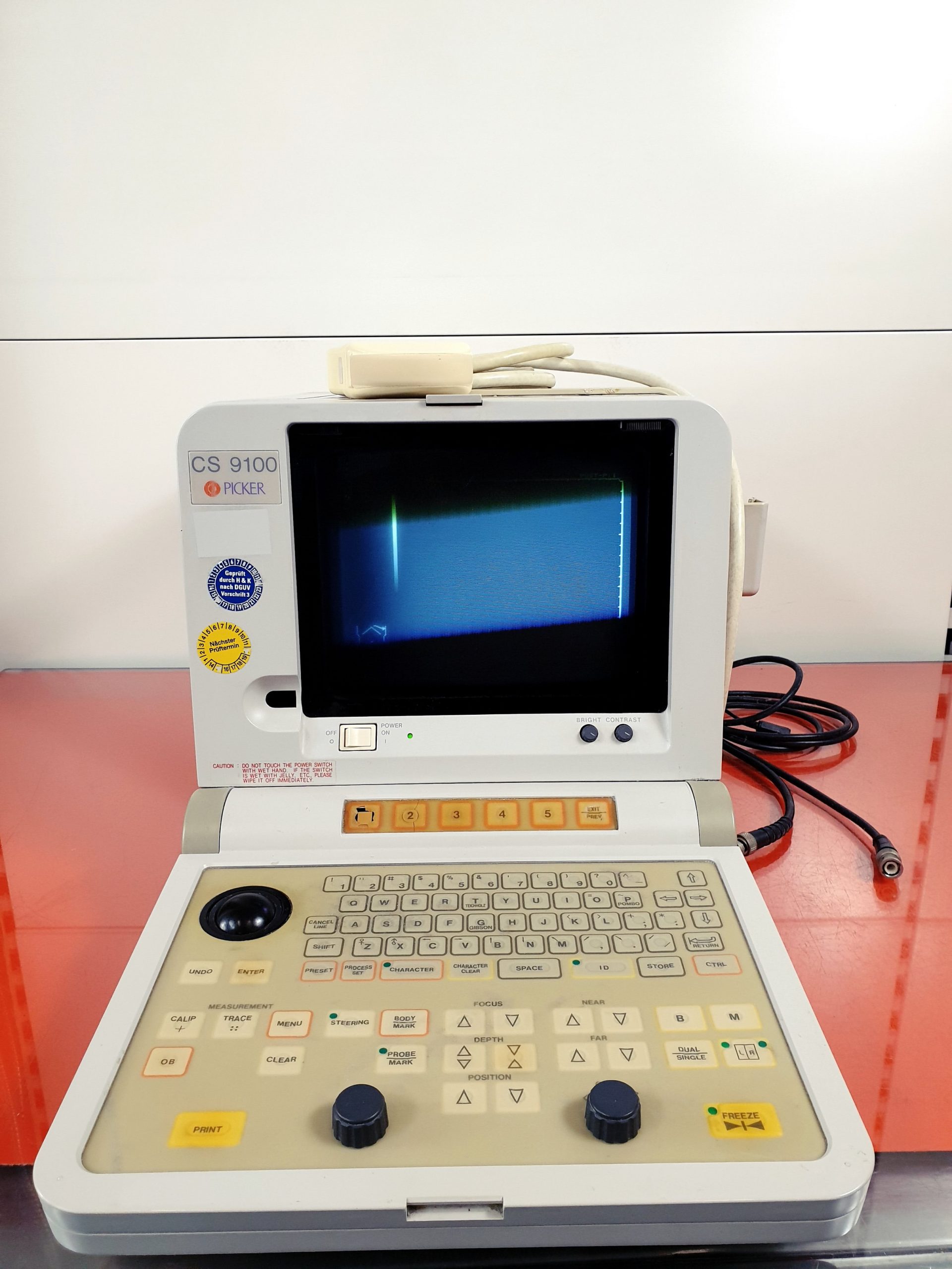 Picker CS9100 CS 9100 – Hitachi EUB-405 mit Konvex Sonde — image 1 of 8