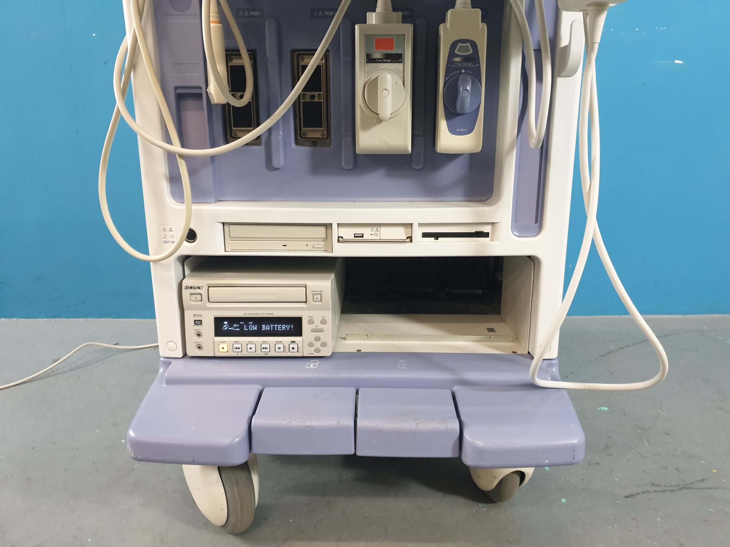 Aloka Prosound Alfa 10 Farbdoppler mit Konvex, Linear und Printer , UST-5548 // UST-9130 thumbnail 5