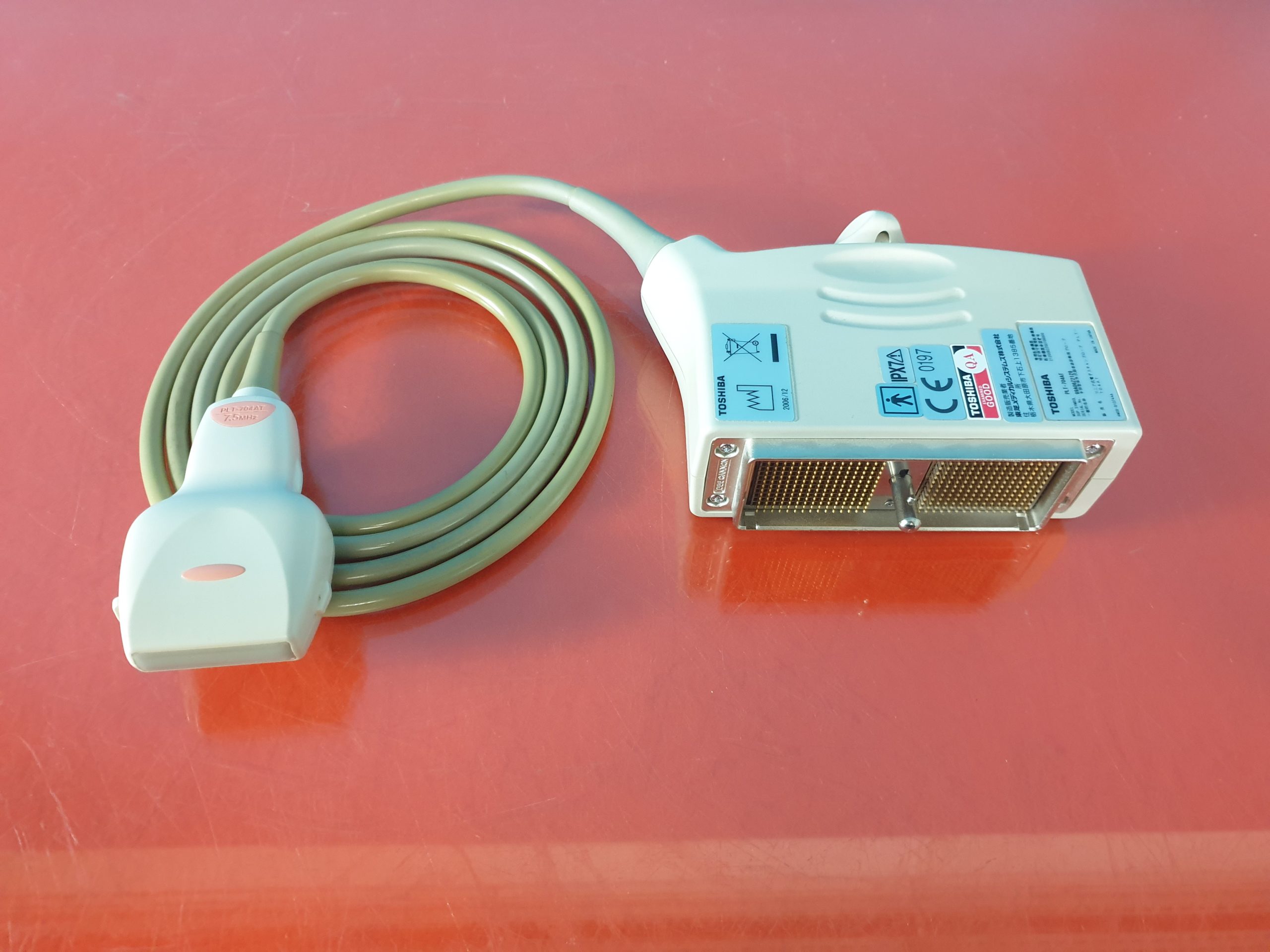 Toshiba PLT-704AT Lineare Sonde — image 1 of 5