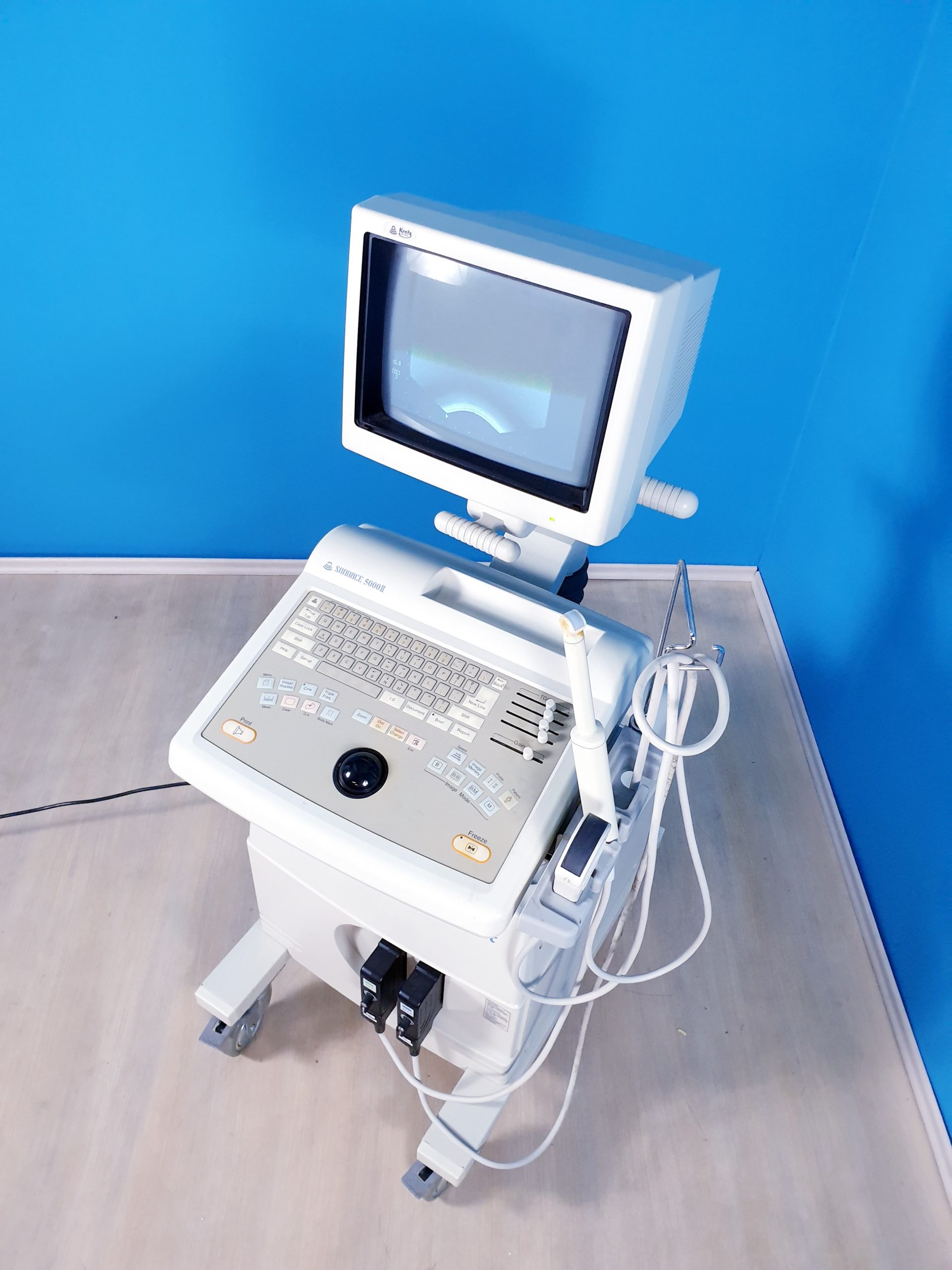 Medison SonoAce 5000 SA5000 C2-5 + EC4-9 KONVEX – ENDOVAGINAL — image 1 of 3
