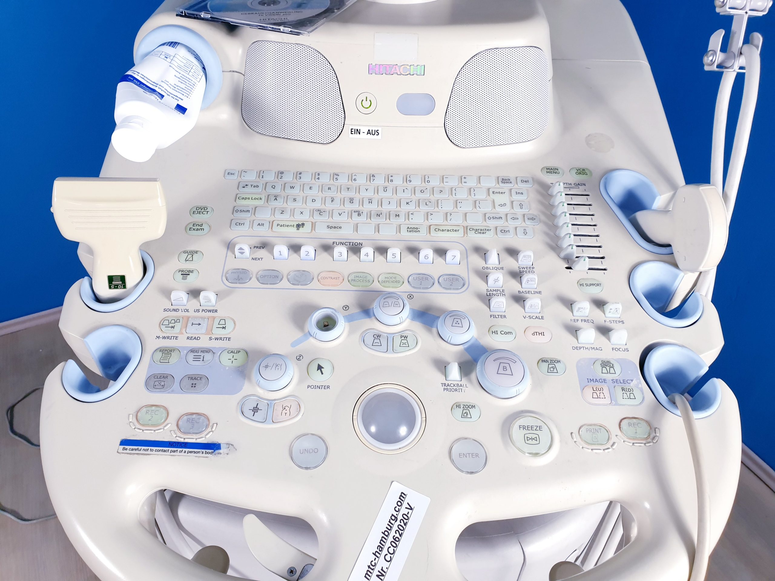 HITACHI HI VISION 900 Ultraschallgerät mit 03 Sonden DOM2008 — image 1 of 5
