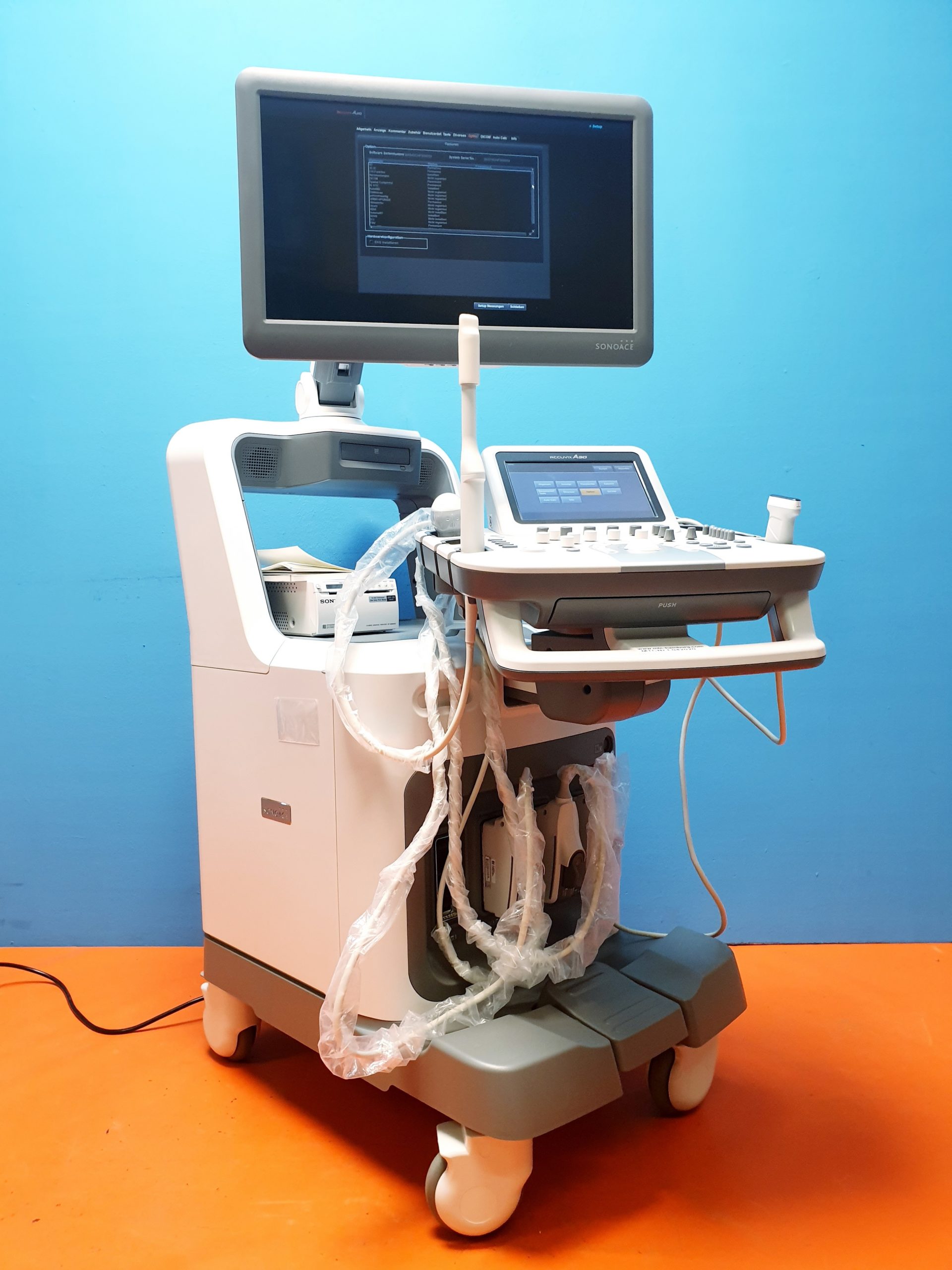 Samsung Sonoace ACCUVIX A30 // A 30 3D/4D V4-8 3D Sonde L5-13S UND EC4-9IS DOM 2014 — image 1 of 7