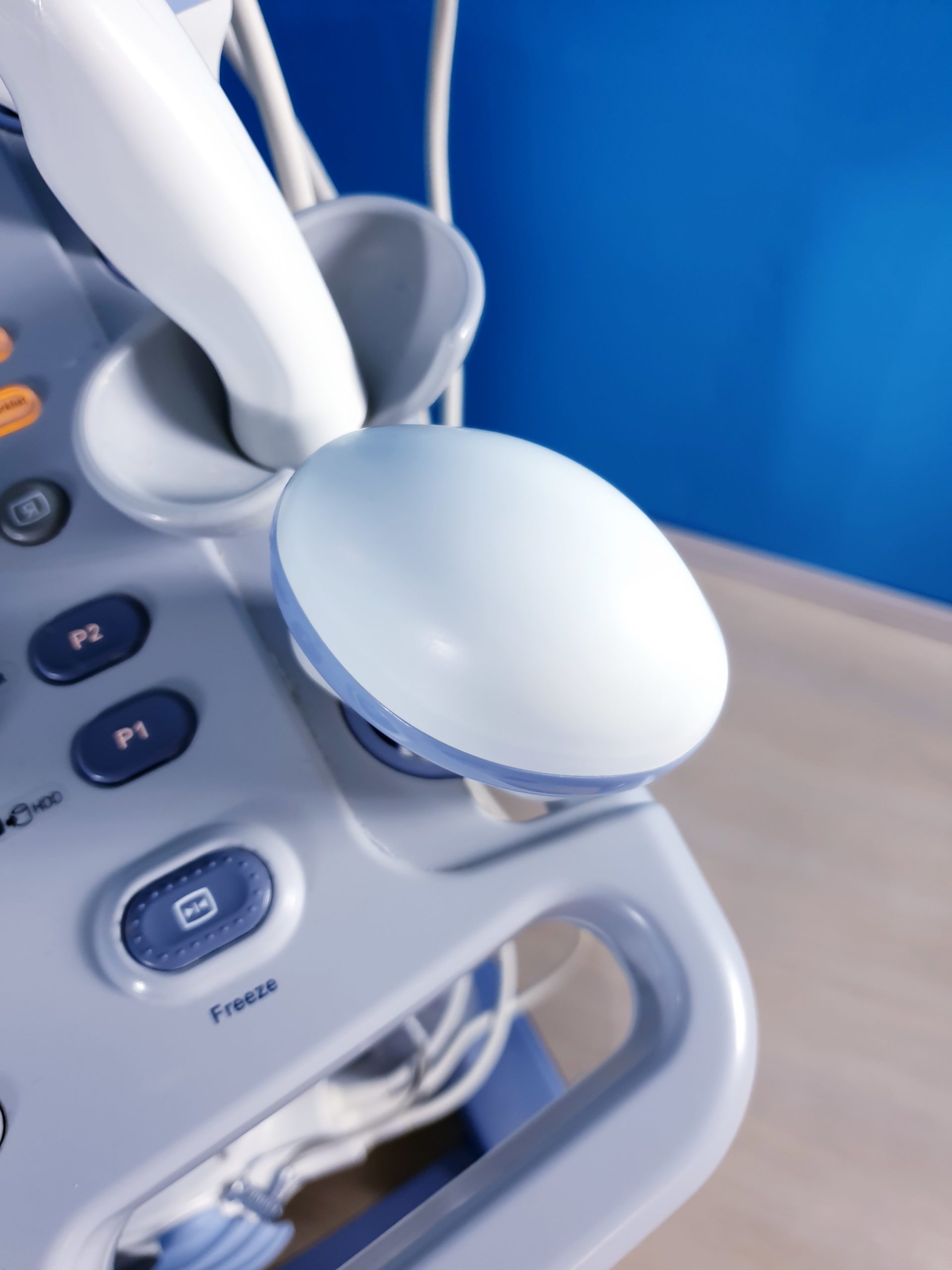 GE Logiq P6 Powered by Voluson Gynäkologie mit 3D/4D Sonde Linear, Endovaginal + Printer thumbnail 3