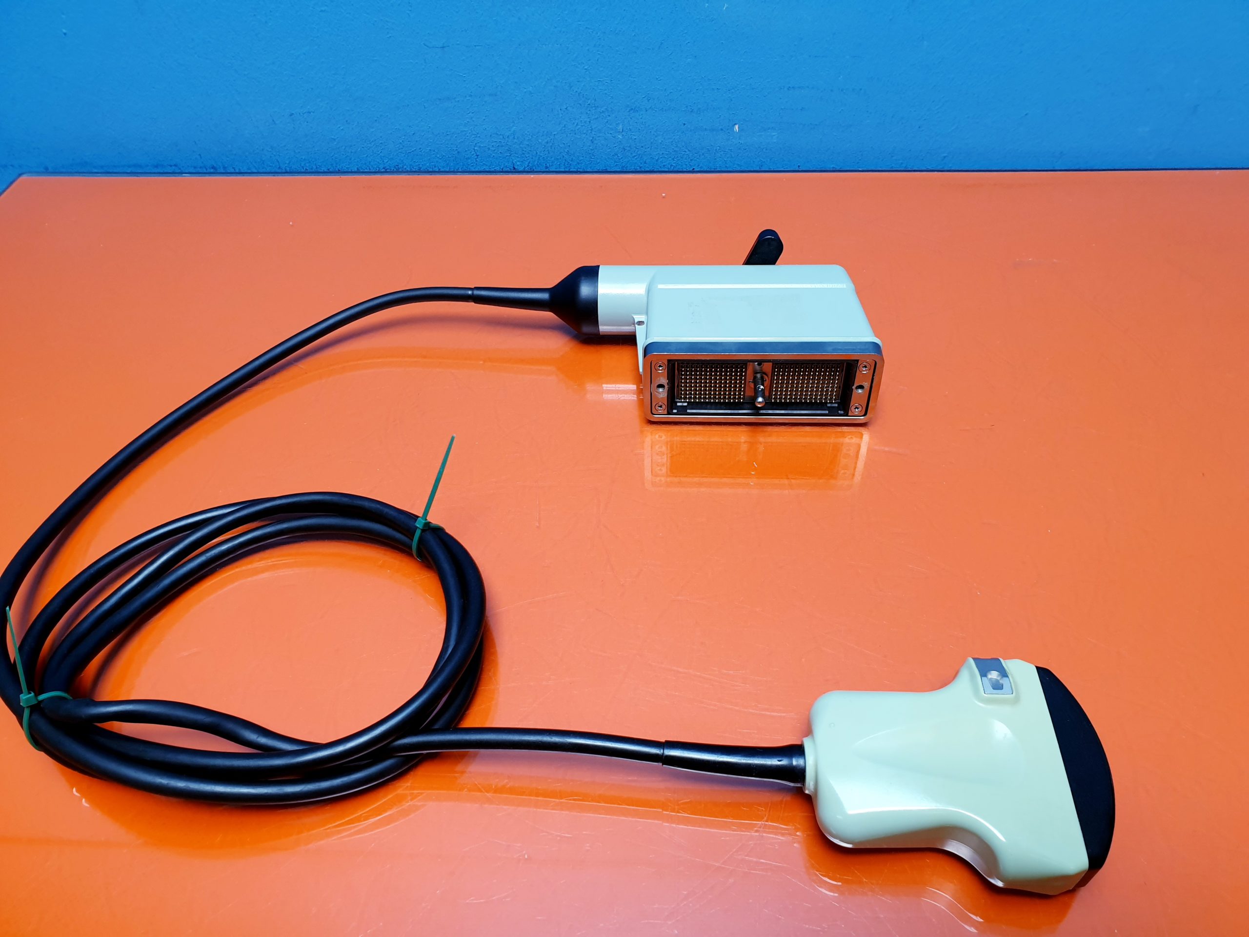B-K Medical Type 8801 Konvex Transducer / Ultraschallsonde thumbnail 3